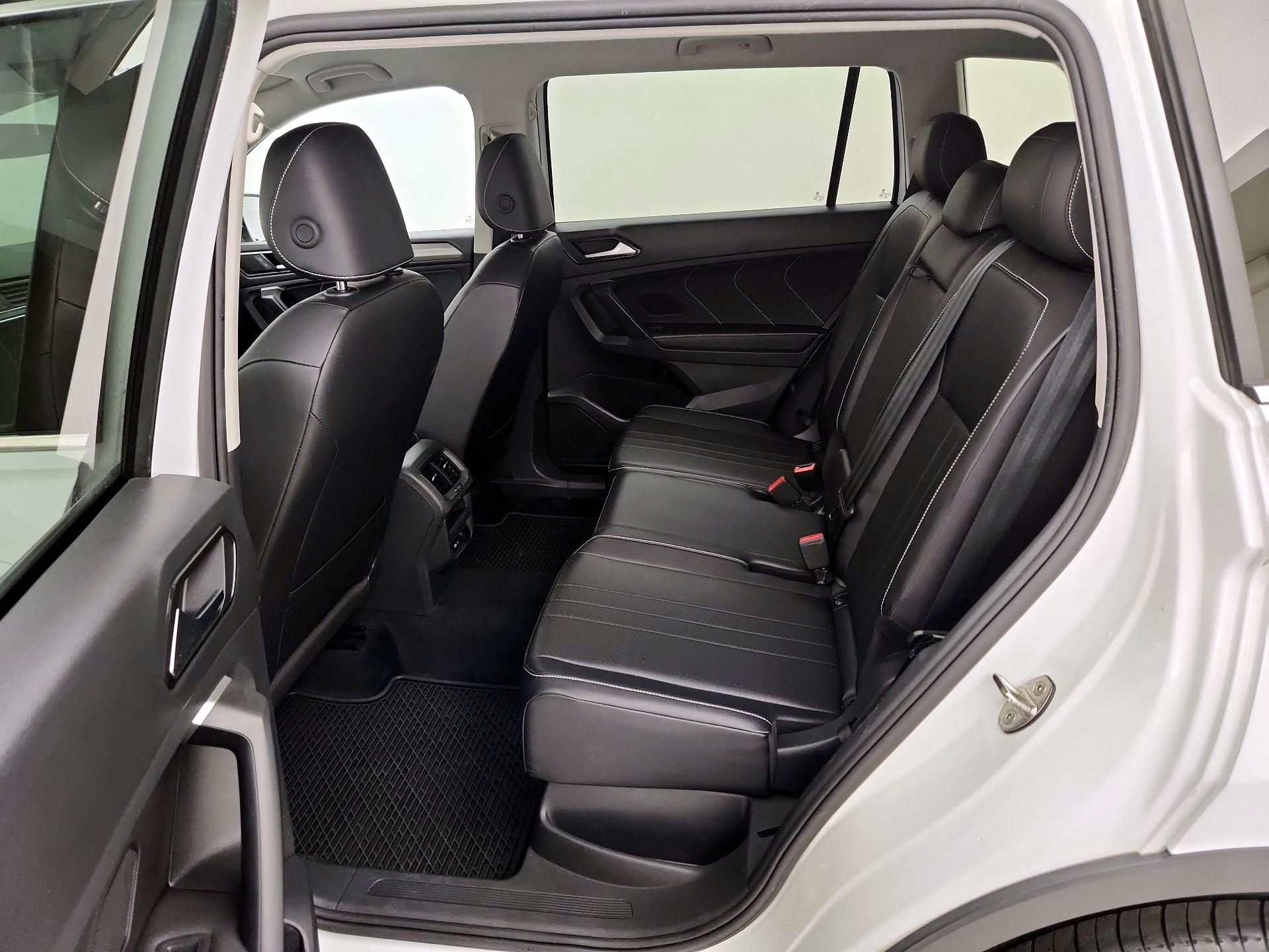 Thumbnail: 2024 Volkswagen Tiguan - 19