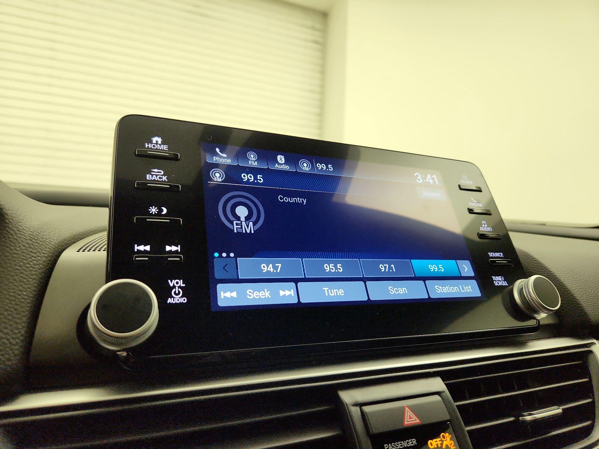 Thumbnail: 2022 Honda Accord - 15