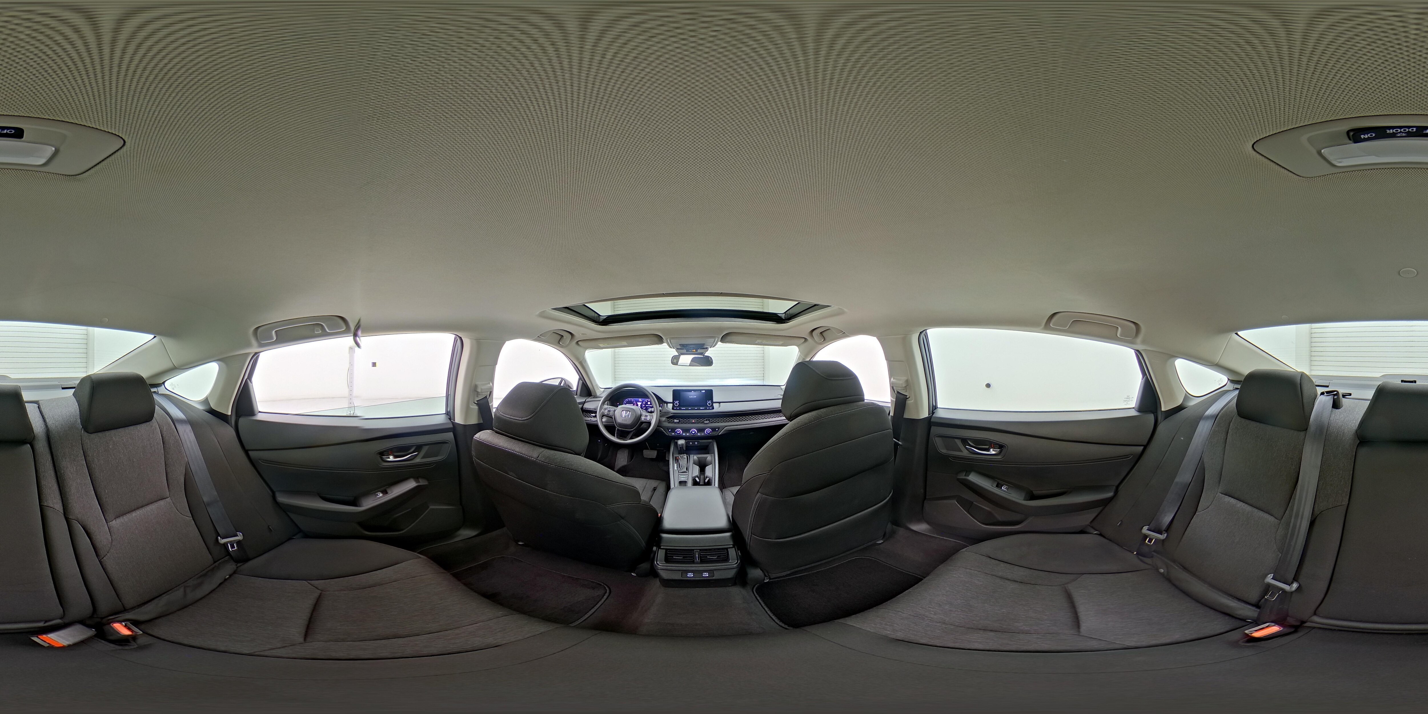 2025 Honda Accord SE - Photo 25