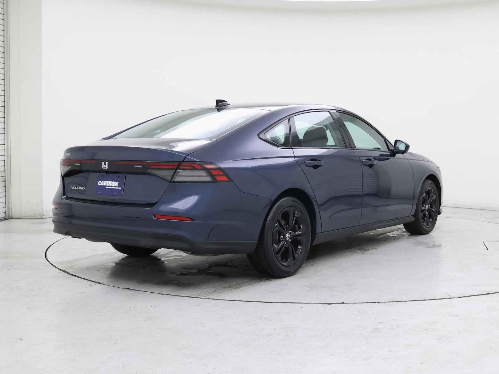 2025 Honda Accord SE - Photo 9
