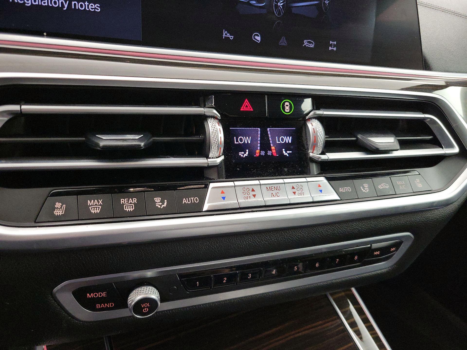 Thumbnail: 2021 BMW X5 - 17