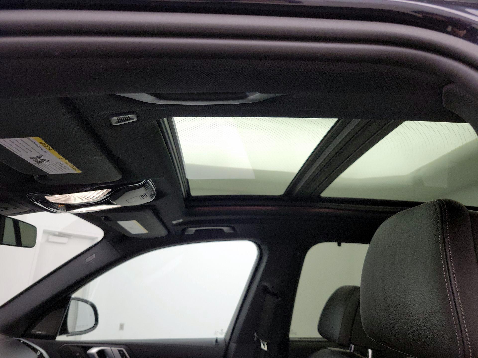 Thumbnail: 2021 BMW X5 - 20