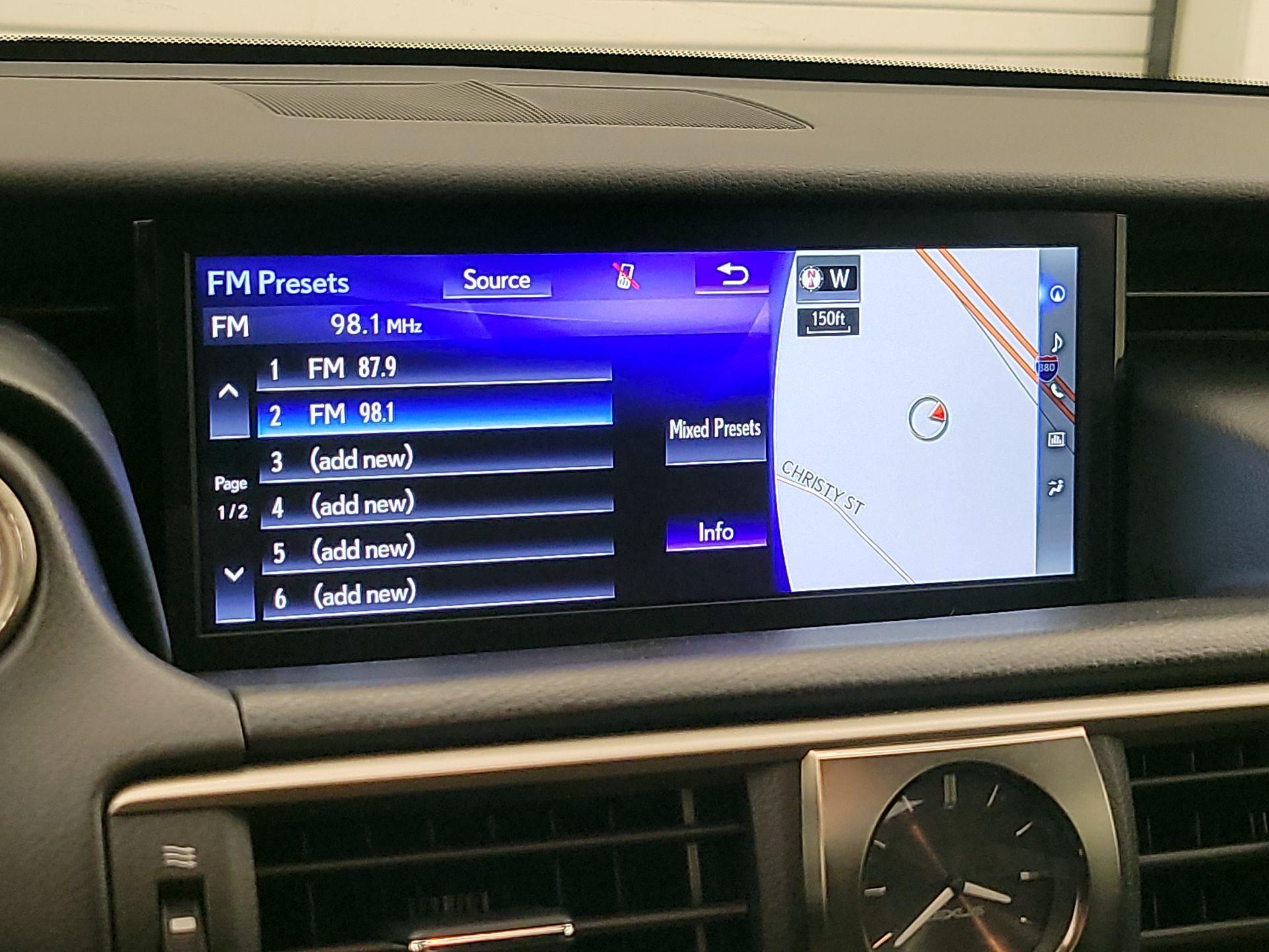 Thumbnail: 2018 Lexus IS - 16