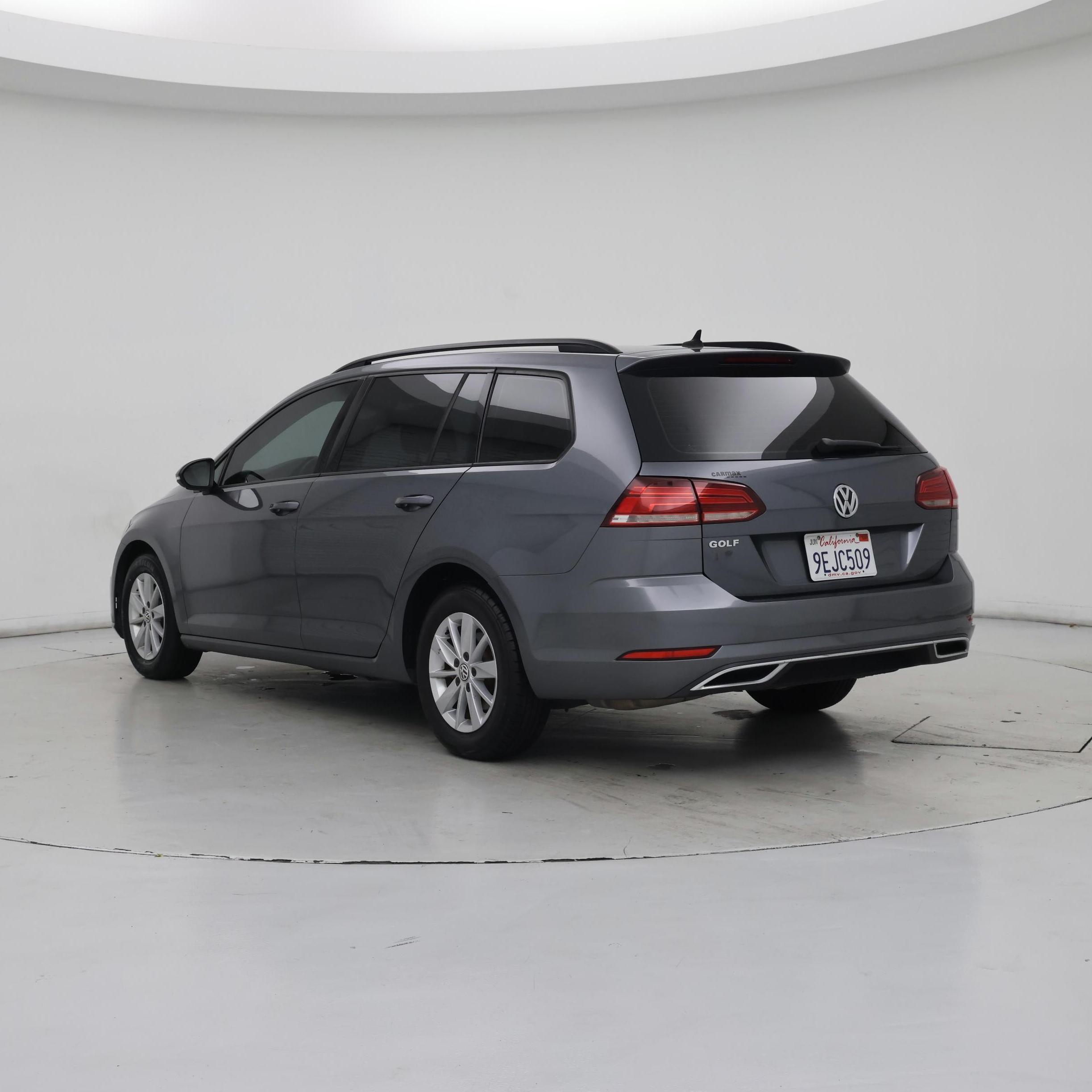 Thumbnail: 2019 Volkswagen Golf - 2