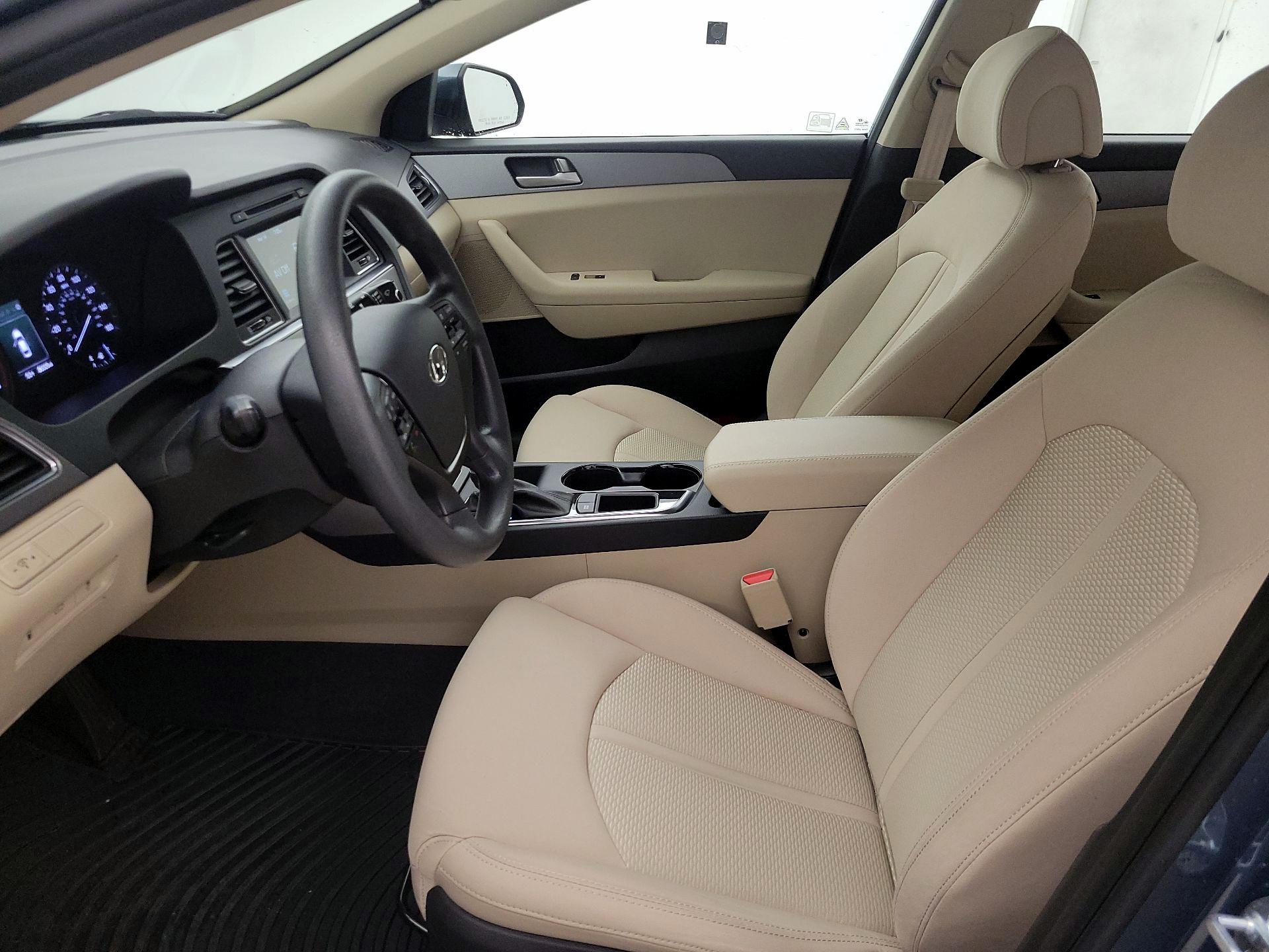 Thumbnail: 2017 Hyundai Sonata - 11