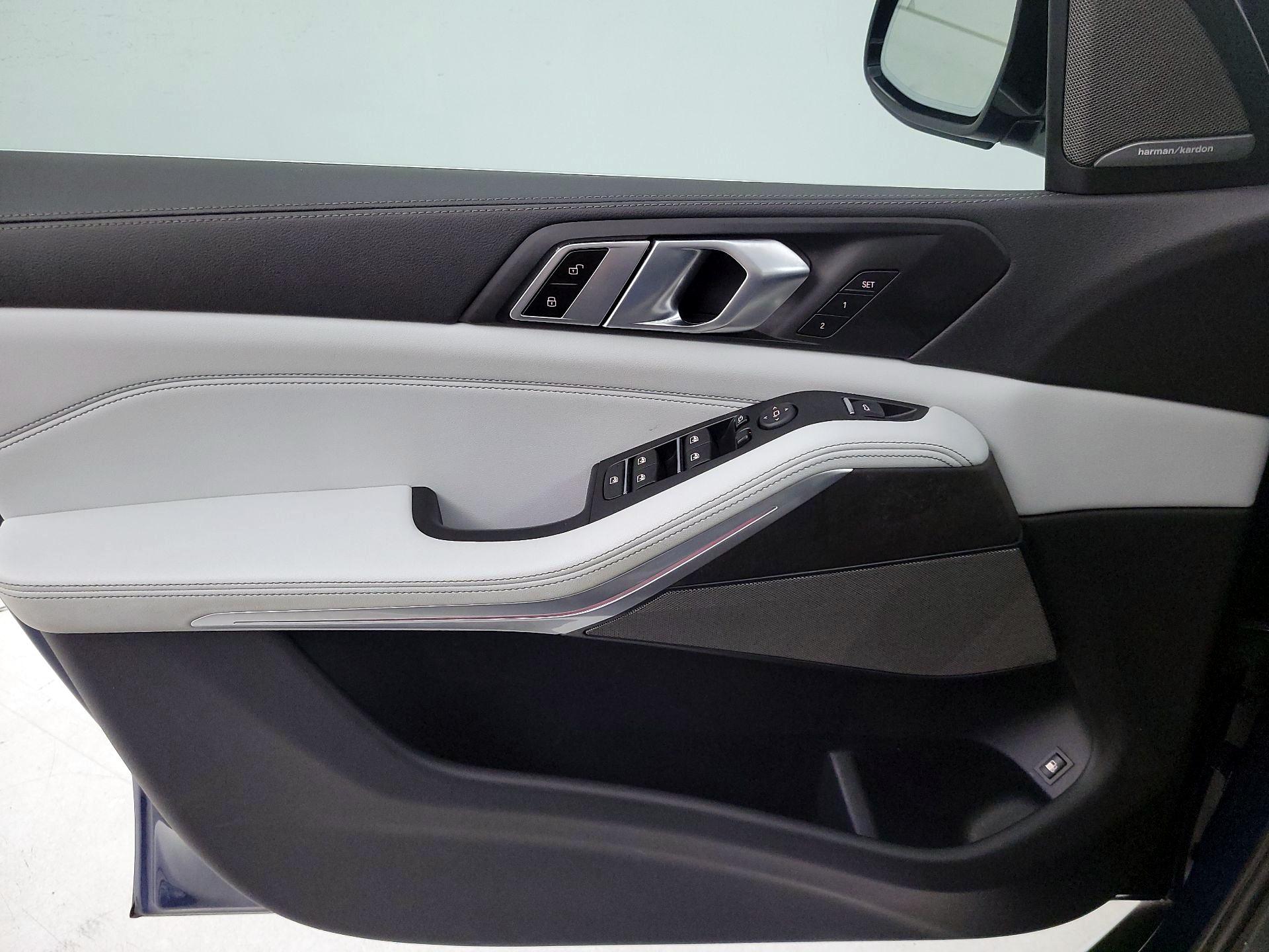 Thumbnail: 2023 BMW X5 - 12