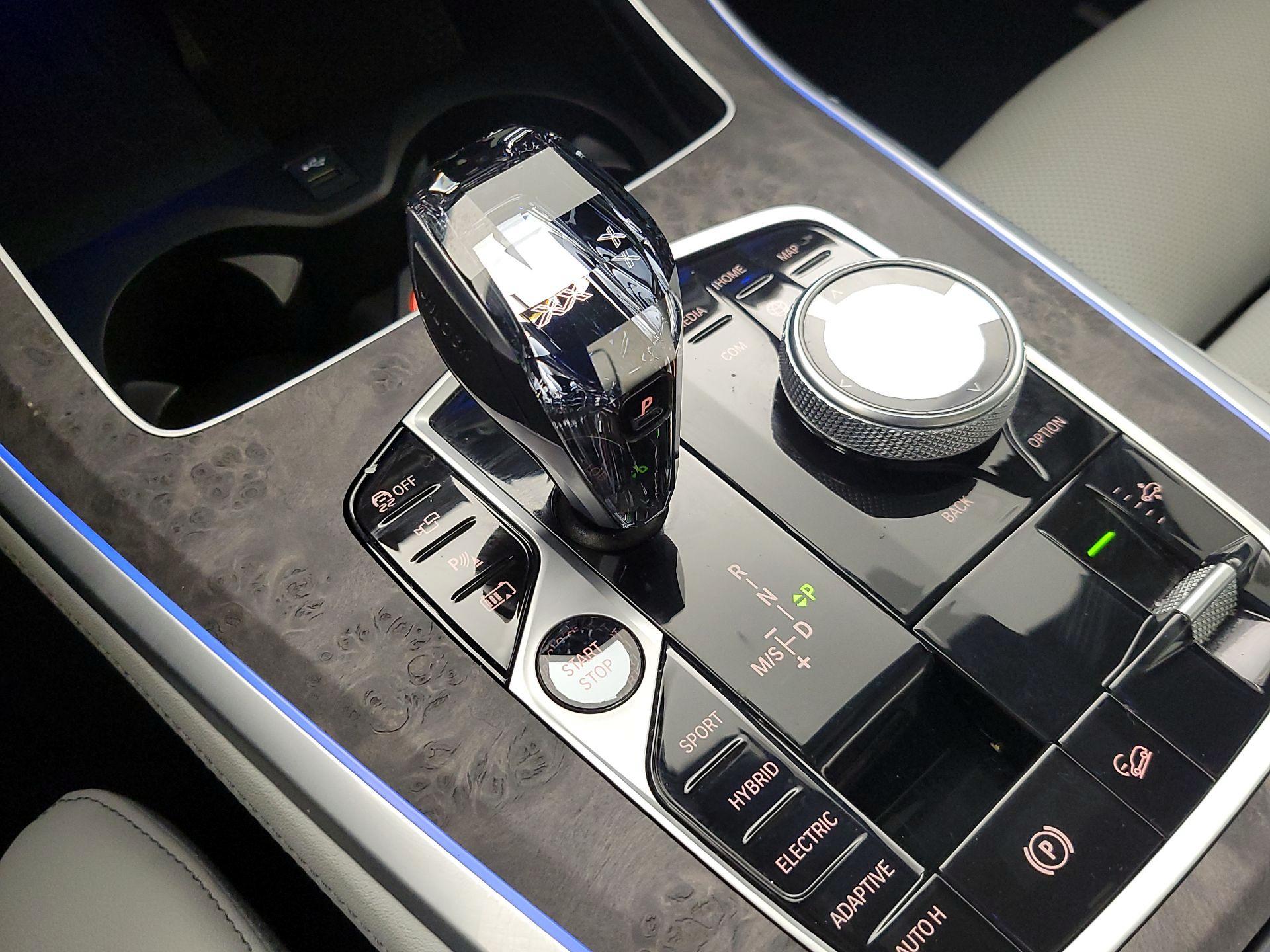 Thumbnail: 2023 BMW X5 - 18