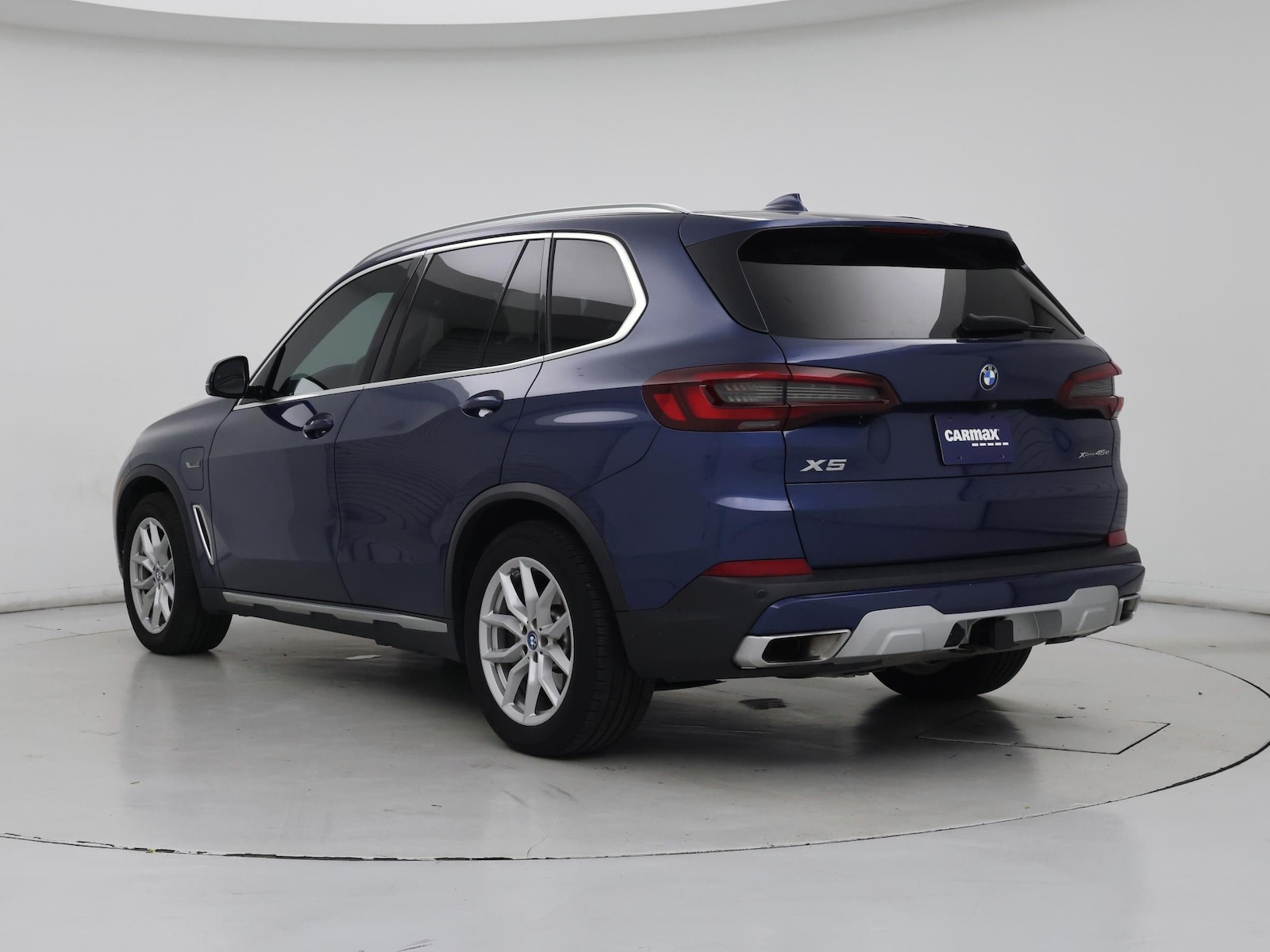 2023 BMW X5 45e - Photo 3