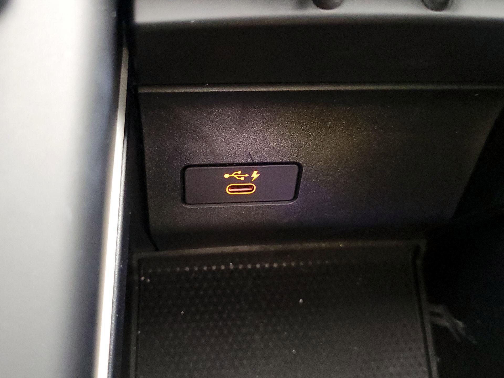 Thumbnail: 2023 BMW X5 - 19