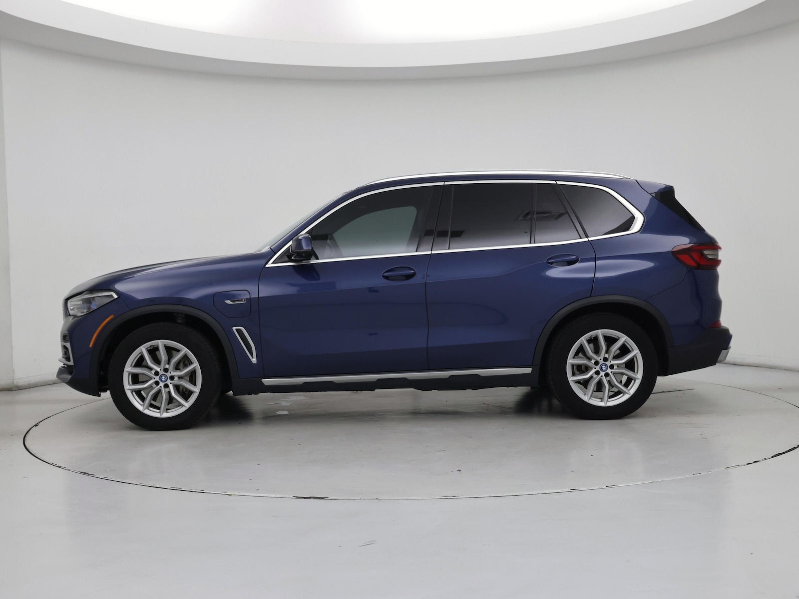 2023 BMW X5 45e - Photo 4