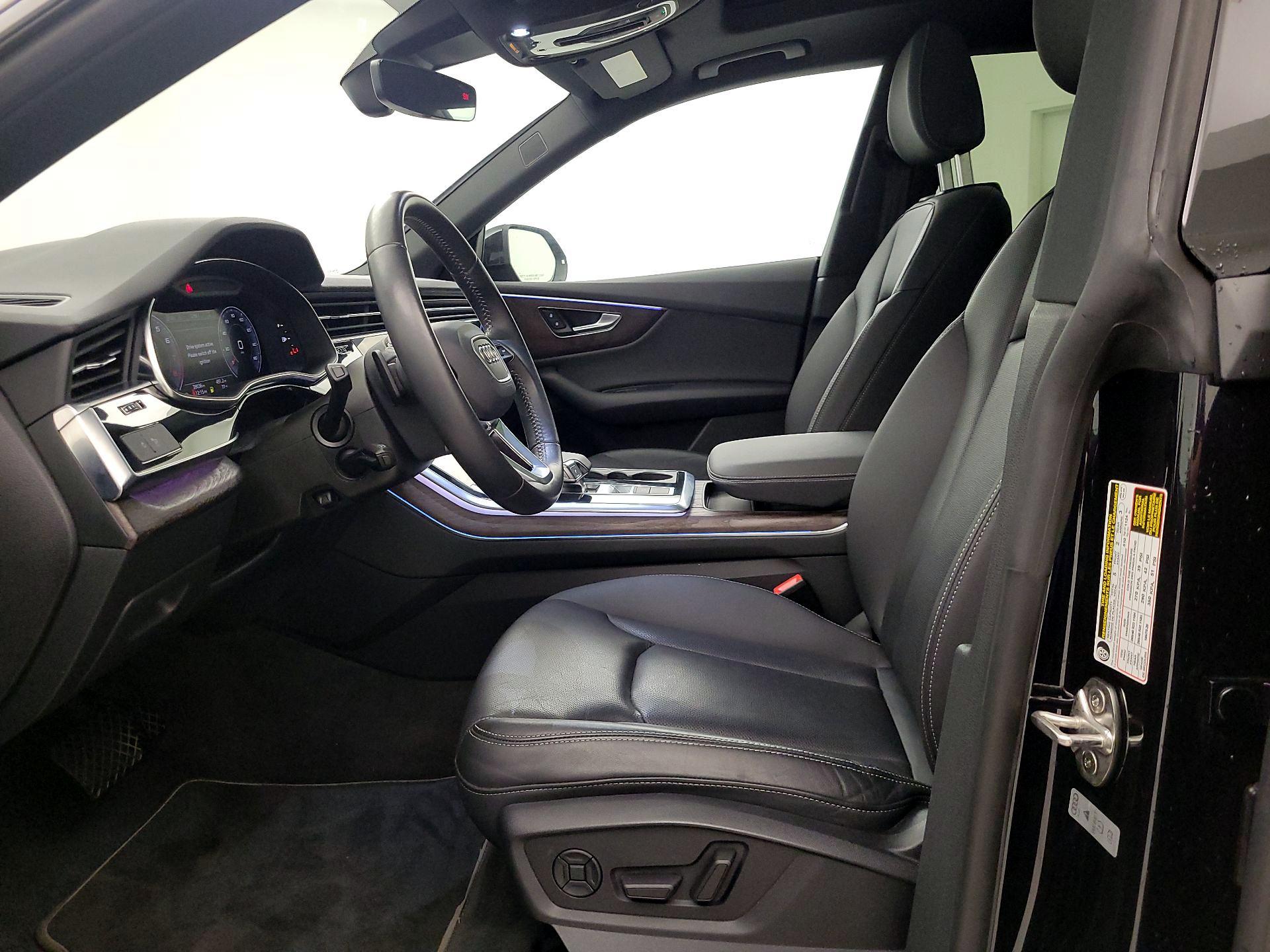 Thumbnail: 2020 Audi Q8 - 11