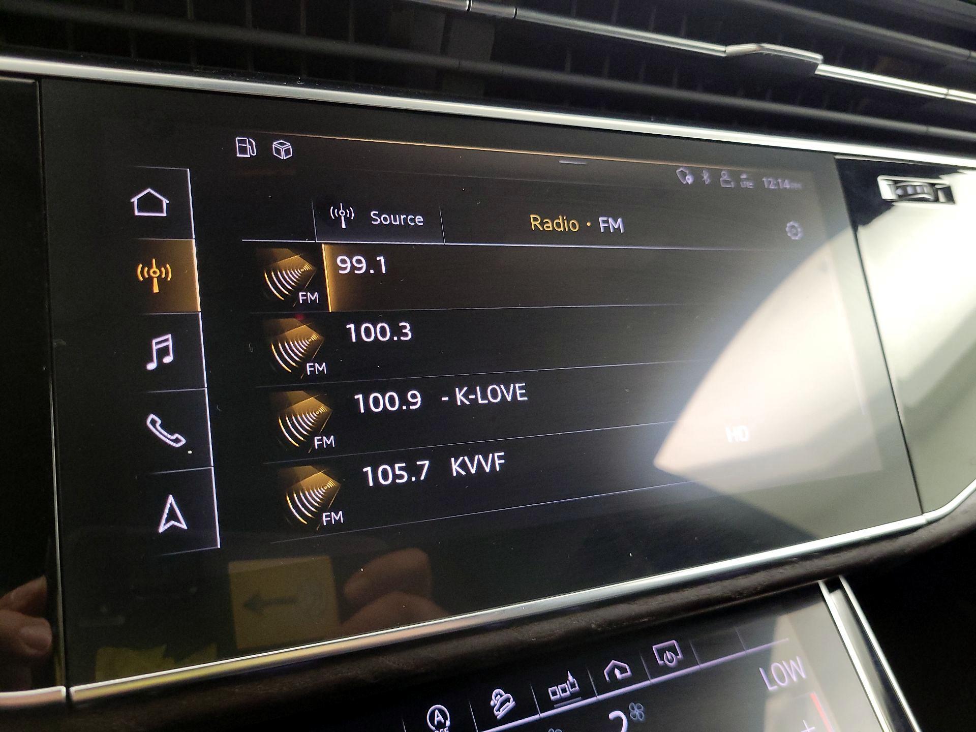 Thumbnail: 2020 Audi Q8 - 16