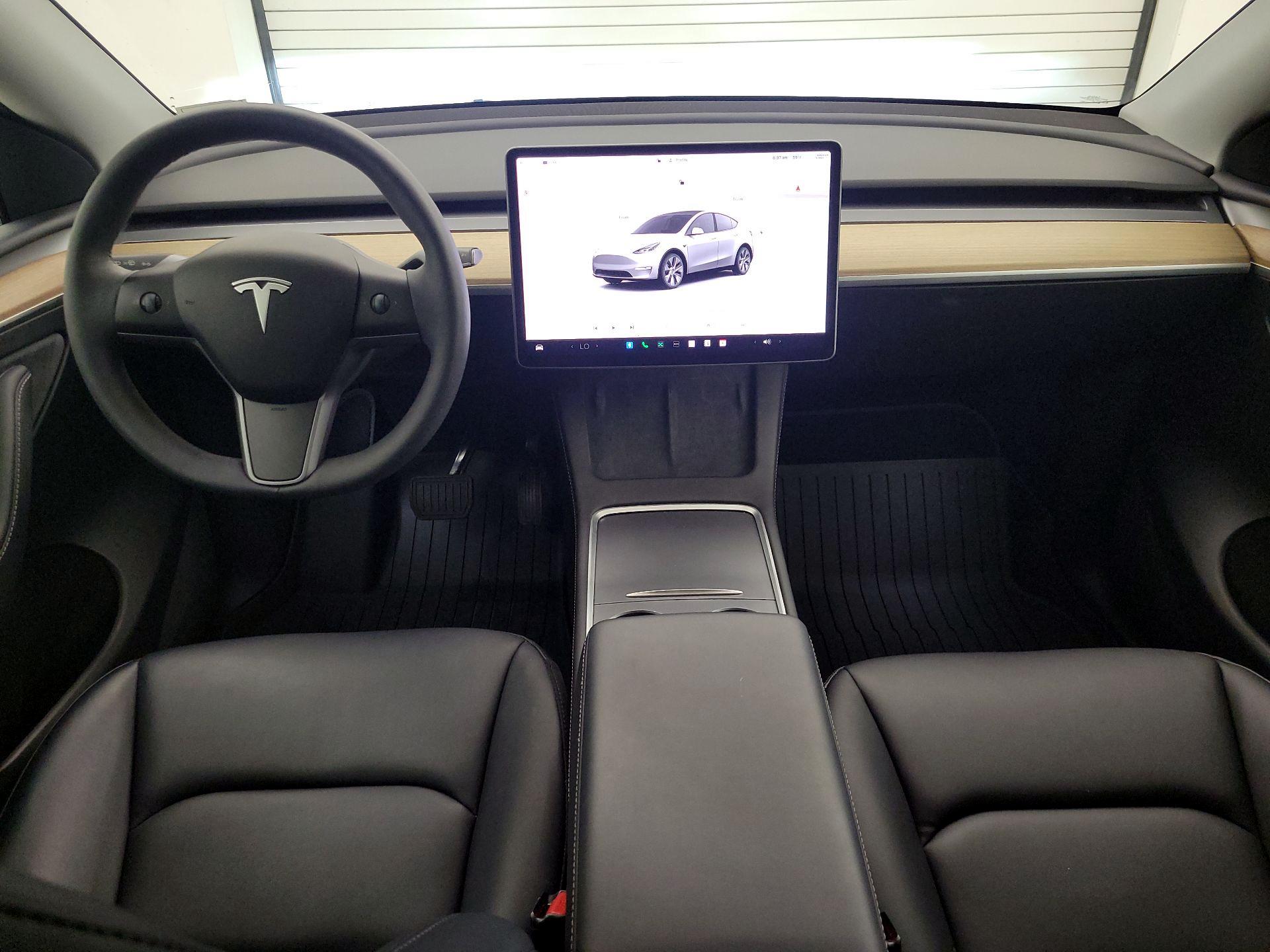 Thumbnail: 2023 Tesla Model Y - 9