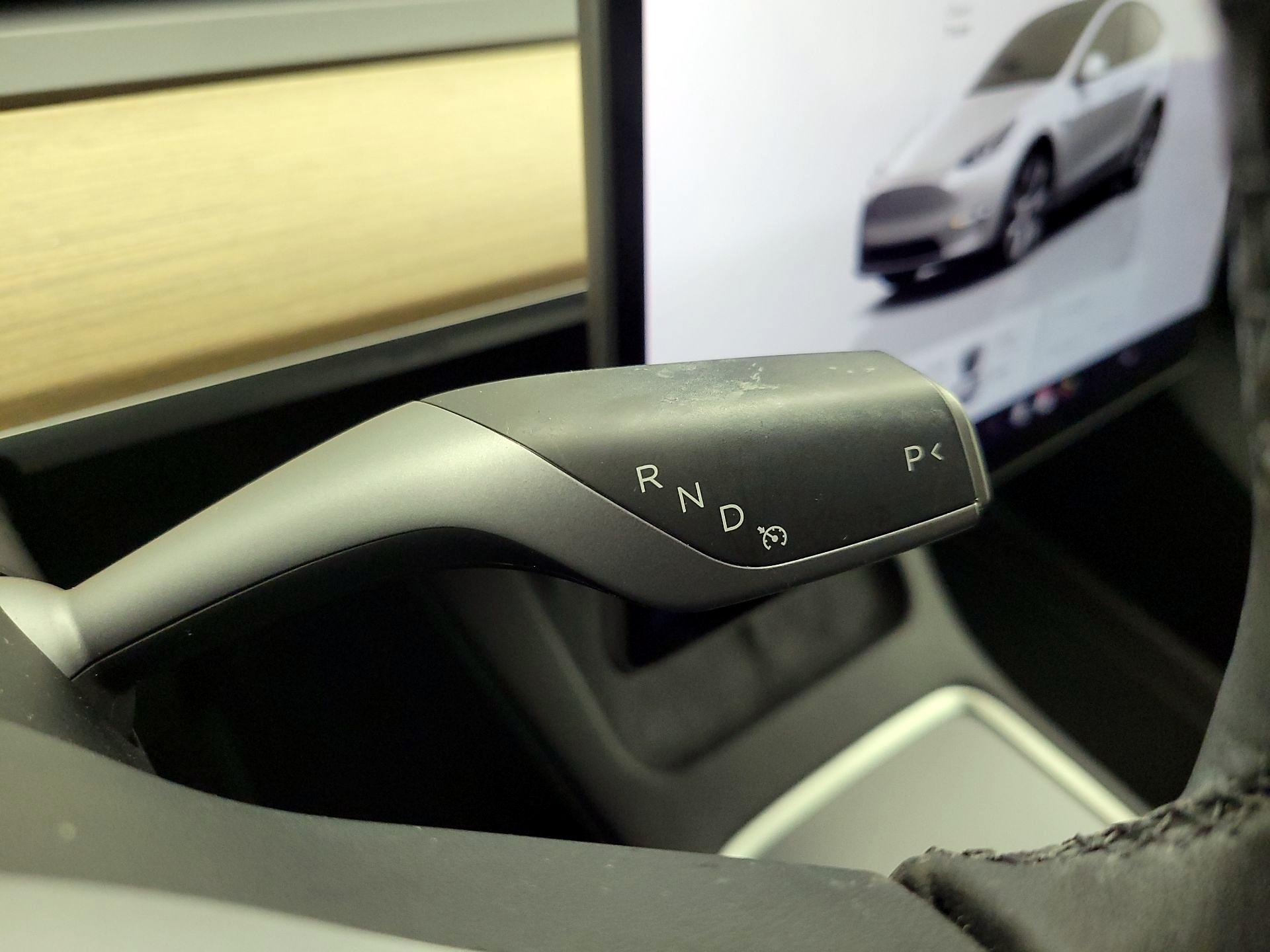 Thumbnail: 2023 Tesla Model Y - 17