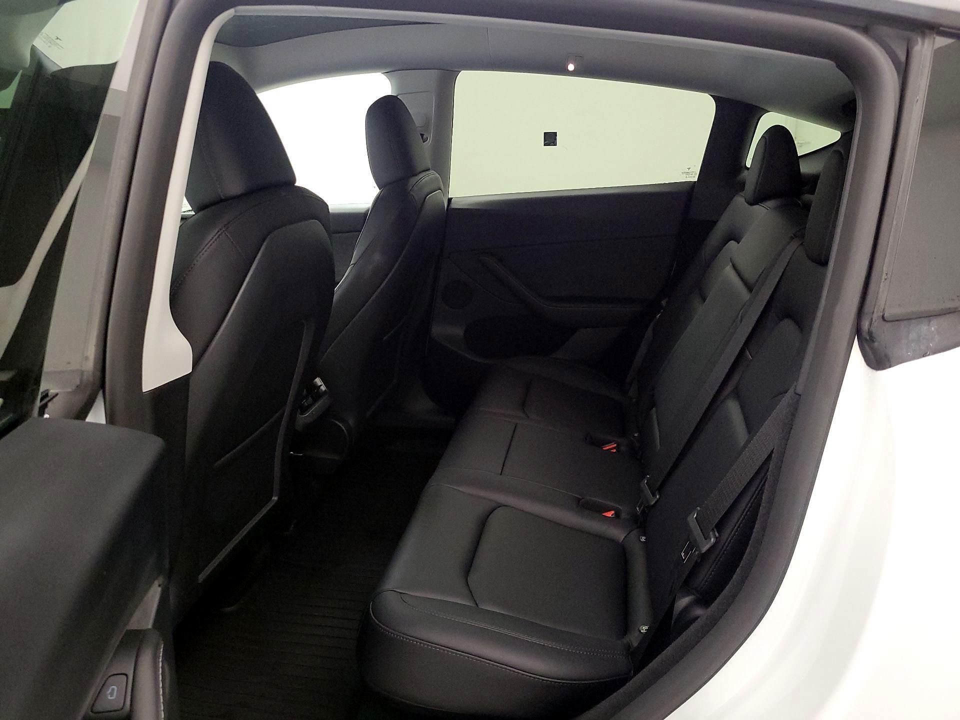 Thumbnail: 2023 Tesla Model Y - 19