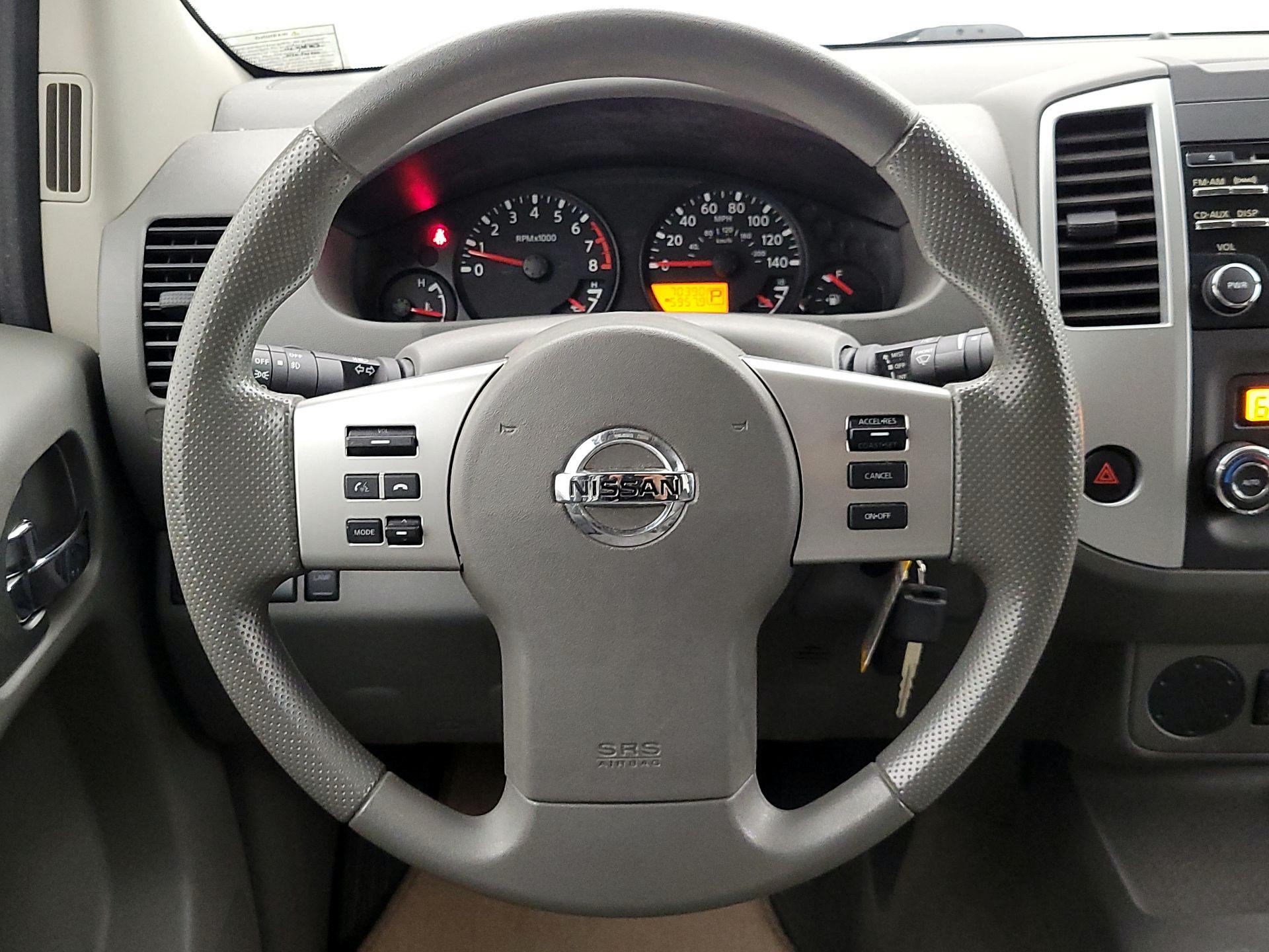 Thumbnail: 2014 Nissan Frontier - 10