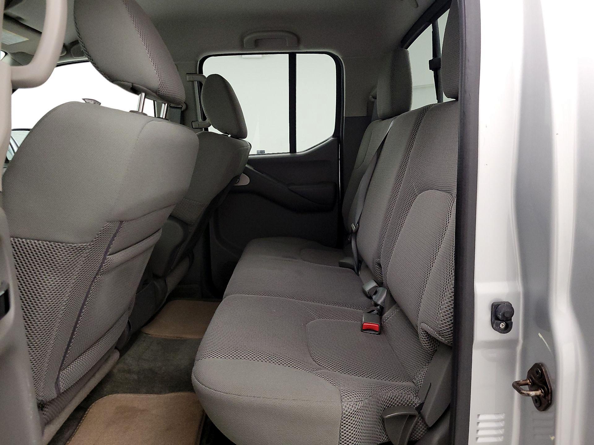 Thumbnail: 2014 Nissan Frontier - 19