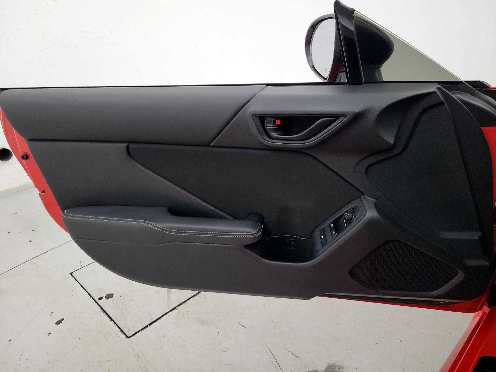 Thumbnail: 2022 Toyota GR86 - 12