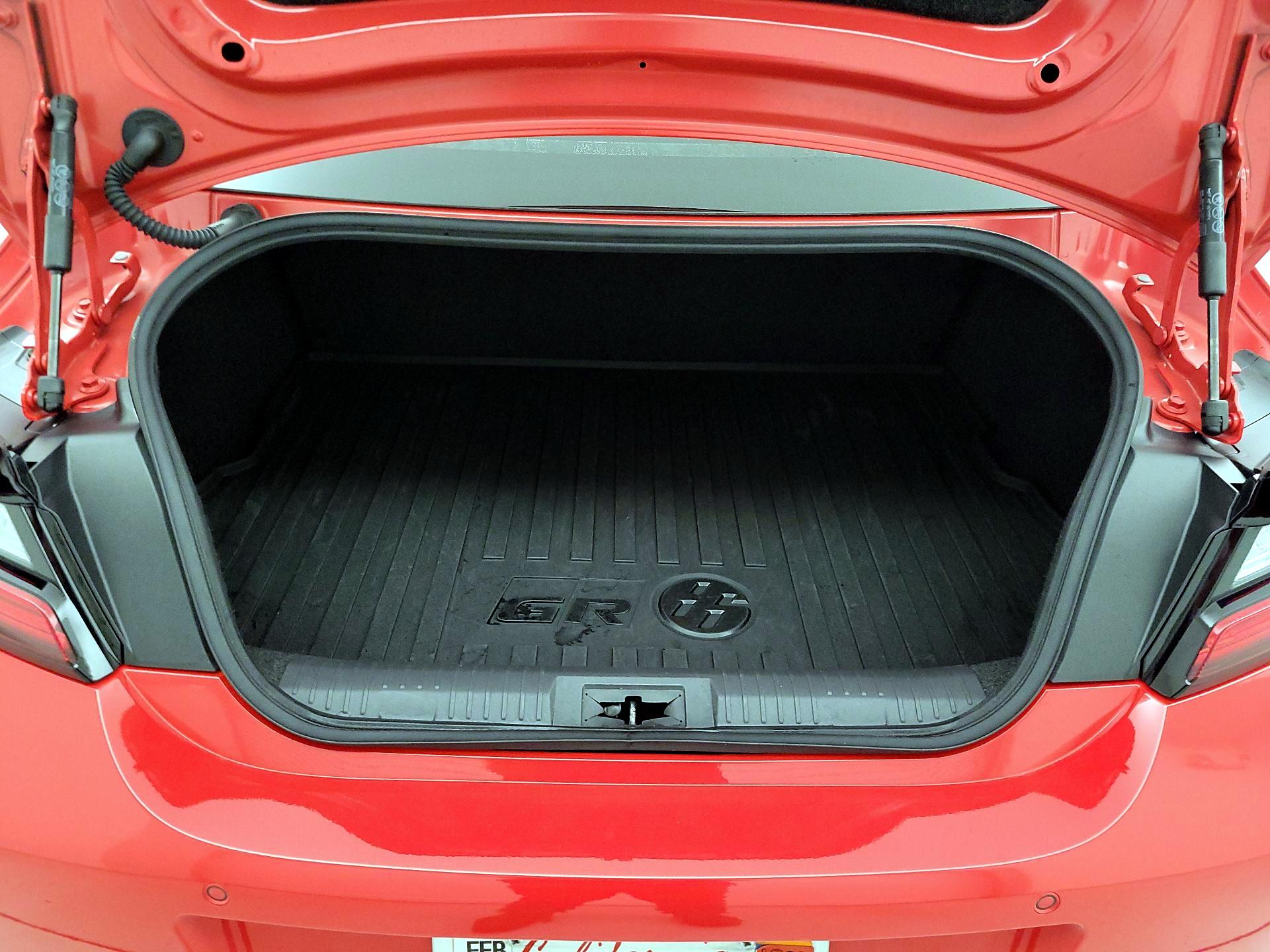 Thumbnail: 2022 Toyota GR86 - 20