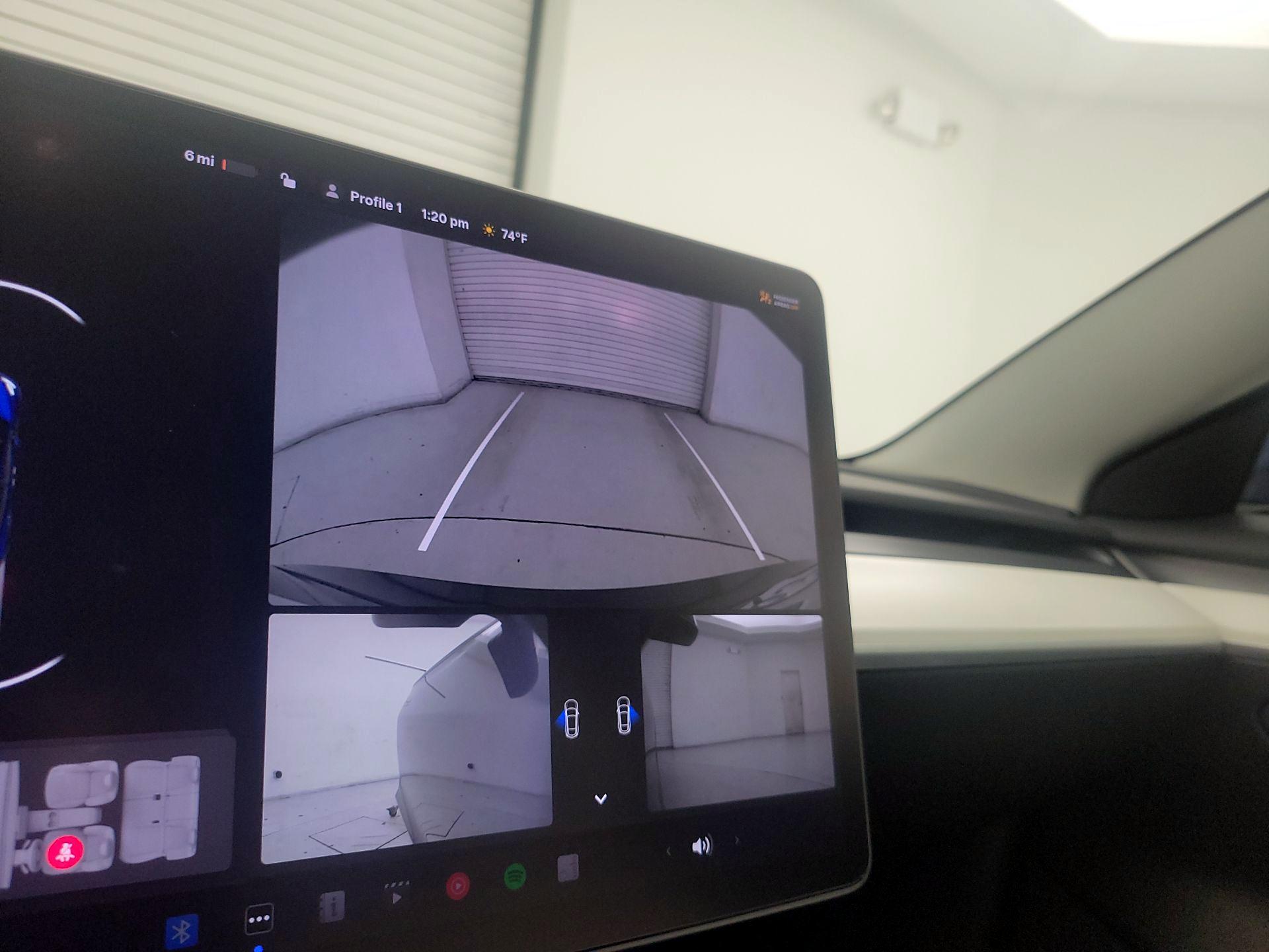 Thumbnail: 2022 Tesla Model 3 - 14