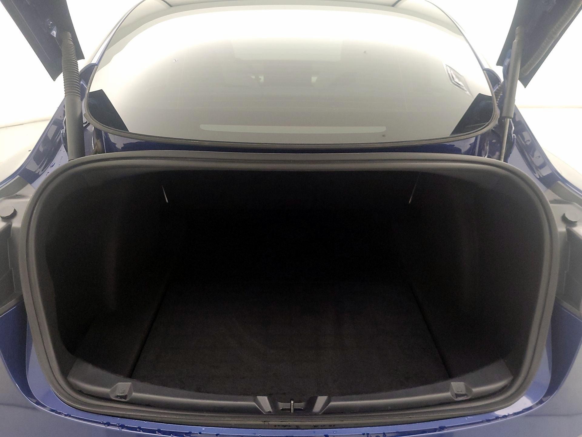 Thumbnail: 2022 Tesla Model 3 - 20
