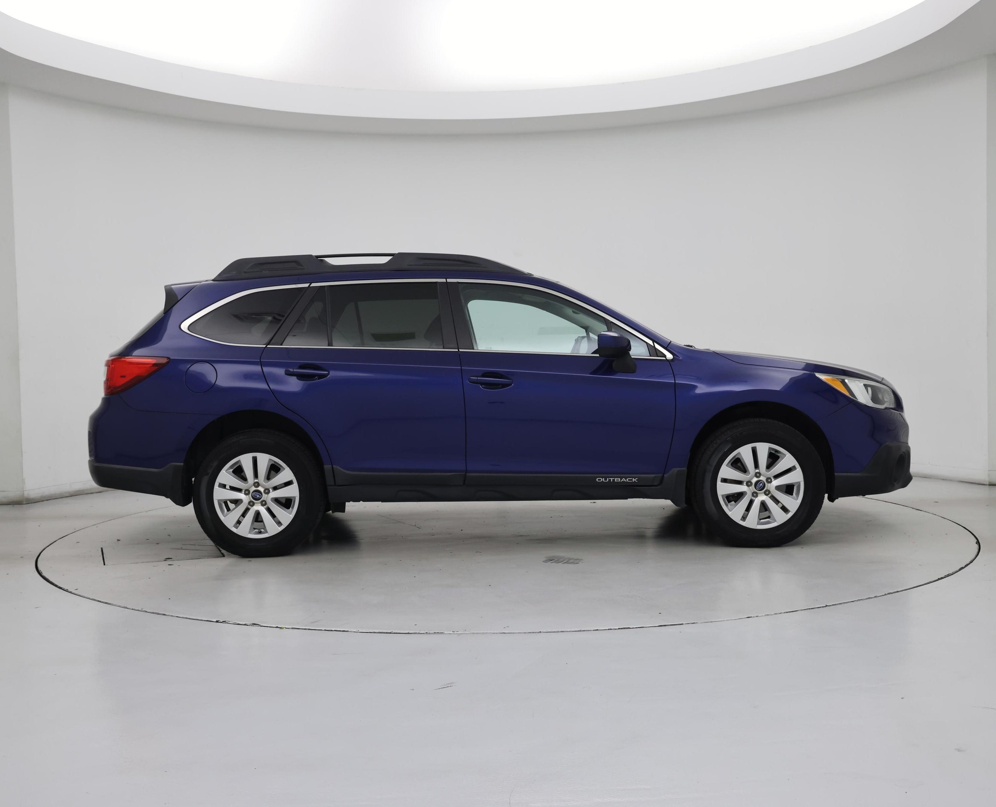 Thumbnail: 2016 Subaru Outback - 7