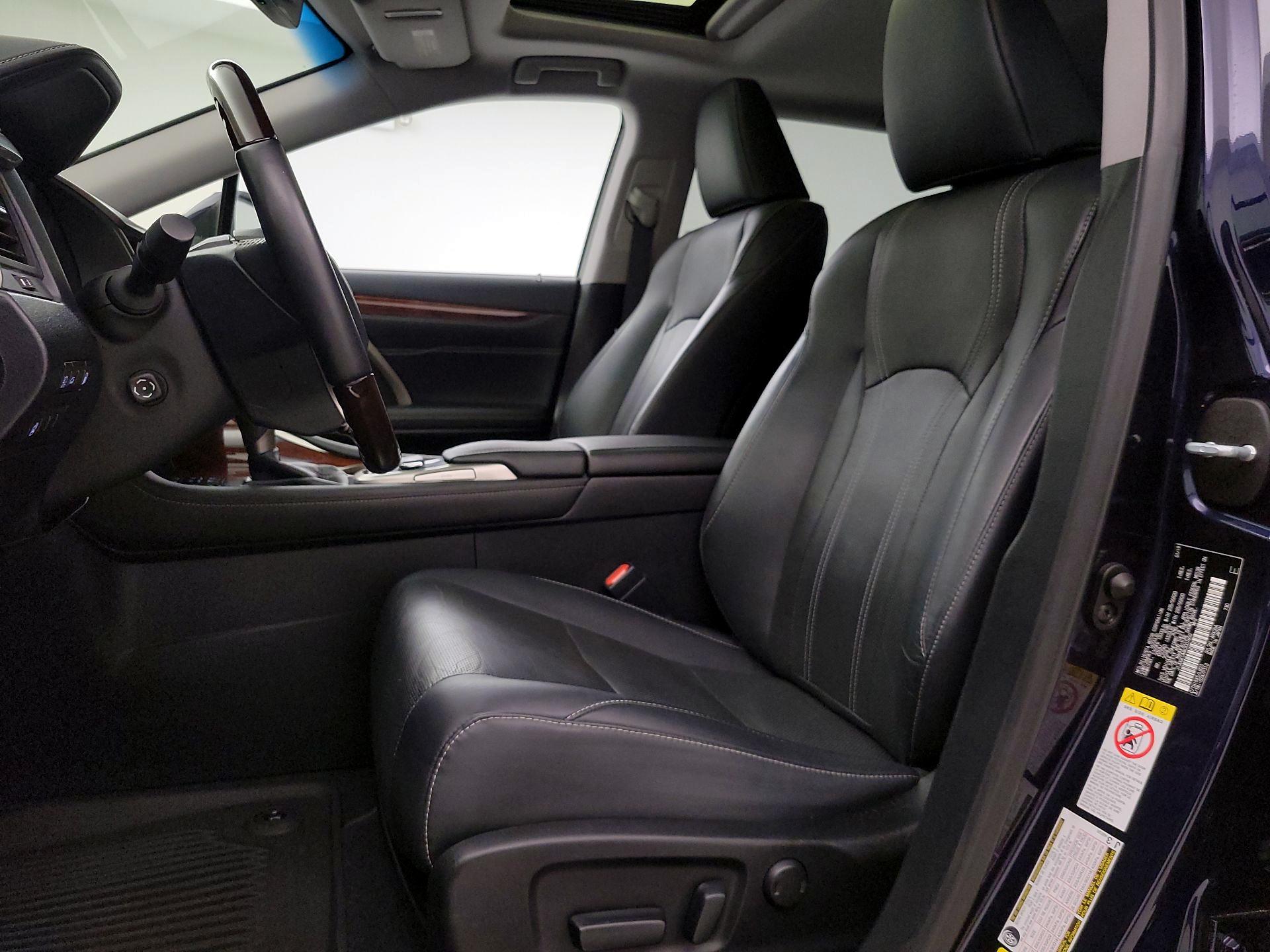 Thumbnail: 2019 Lexus RX - 11