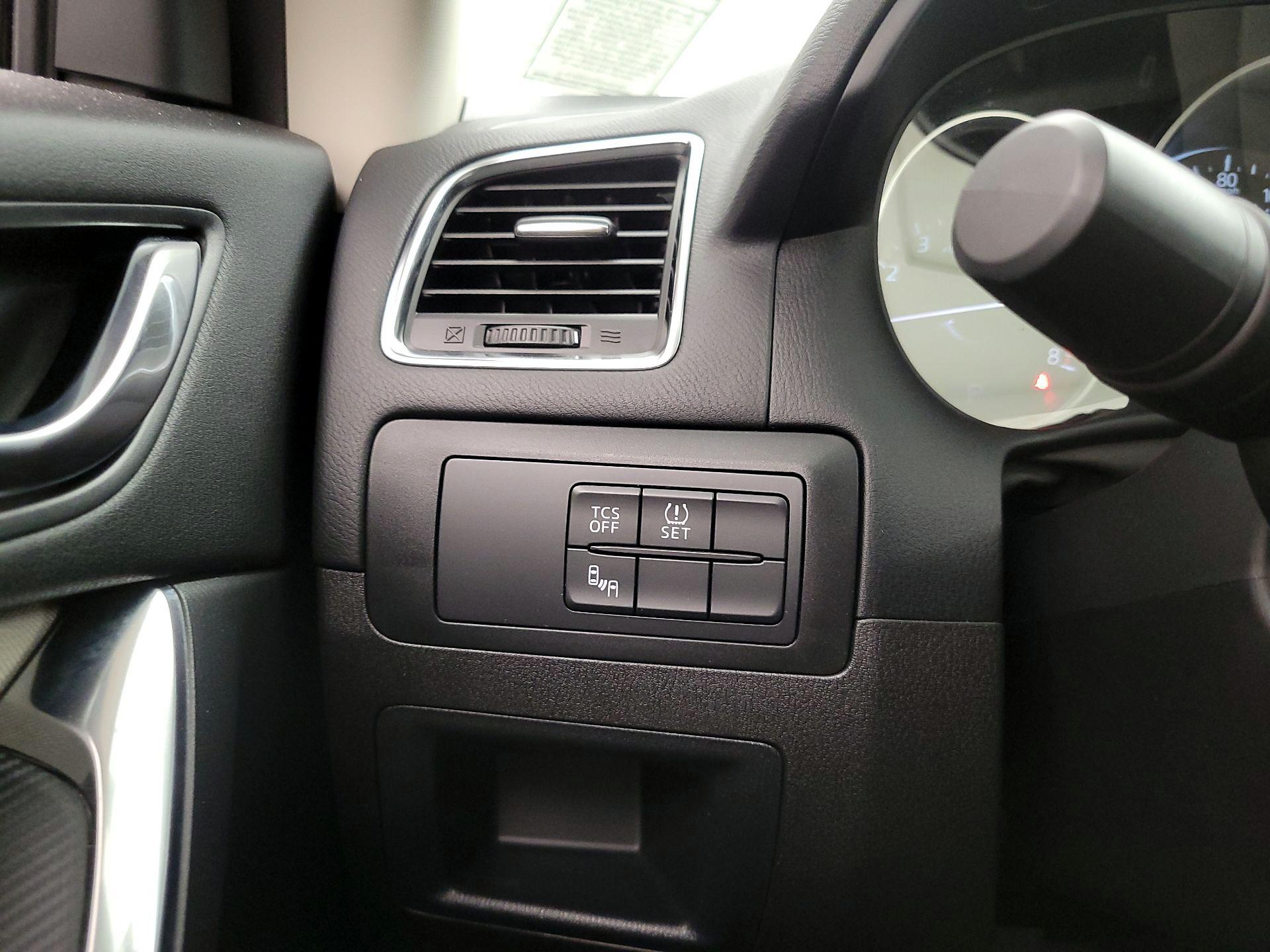 Thumbnail: 2016 Mazda CX-5 - 13