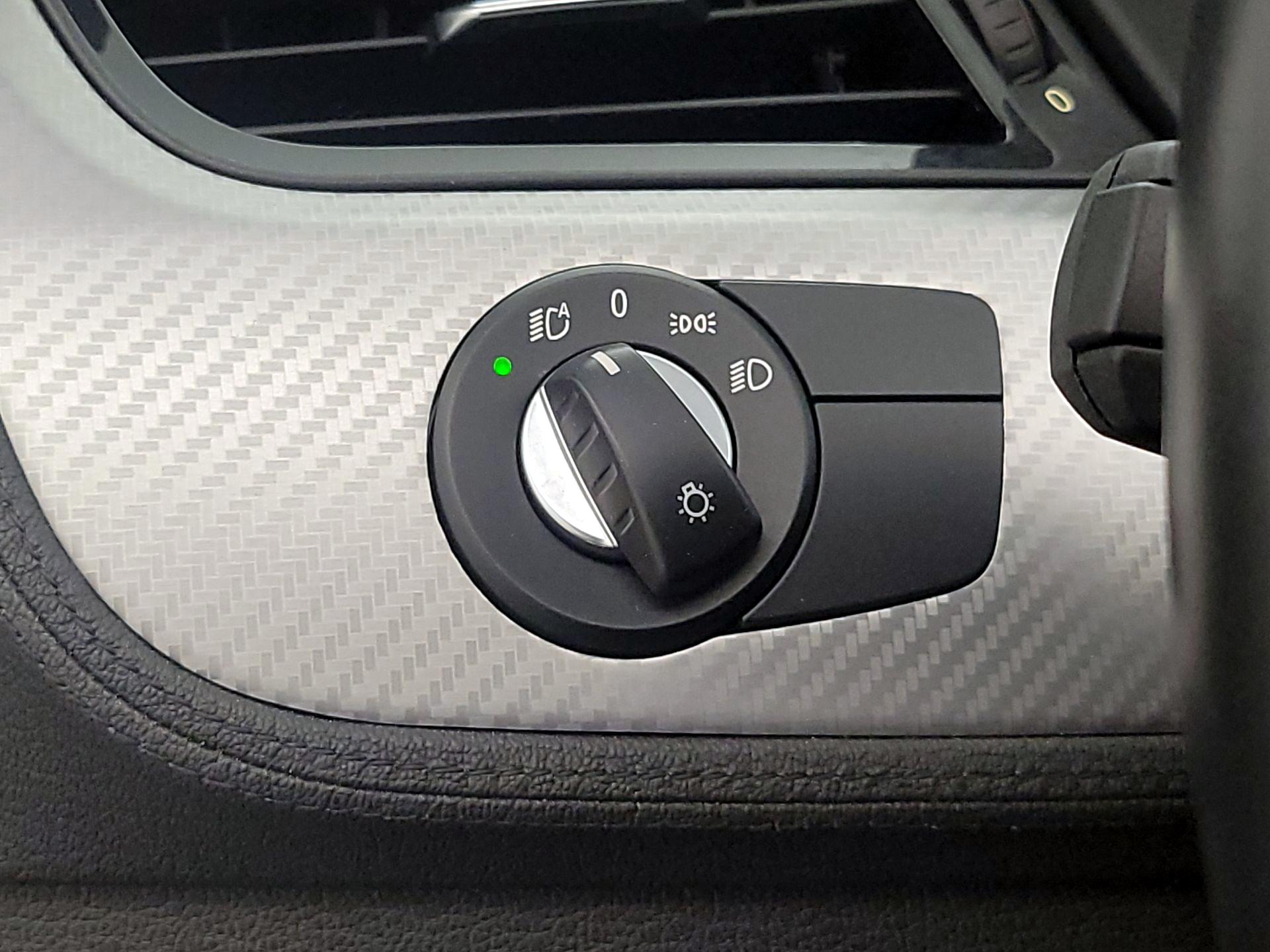 Thumbnail: 2016 BMW Z4 - 13