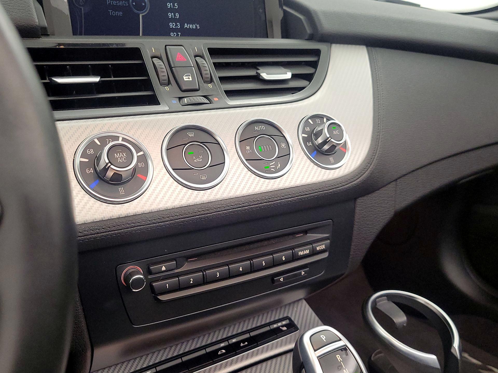 Thumbnail: 2016 BMW Z4 - 15