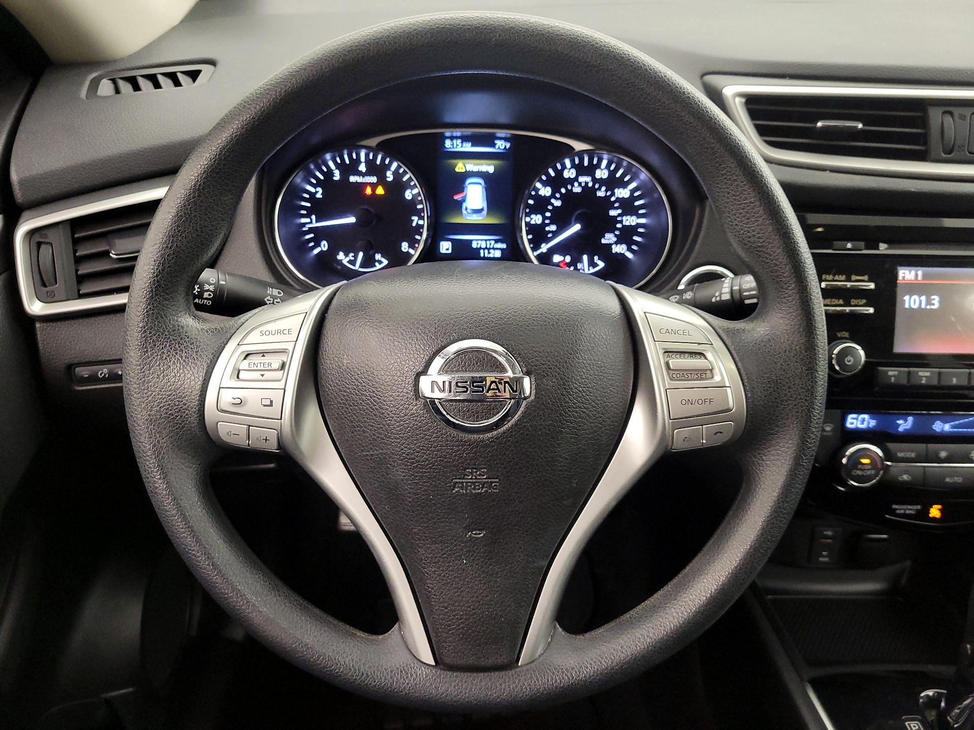 Thumbnail: 2014 Nissan Rogue - 10