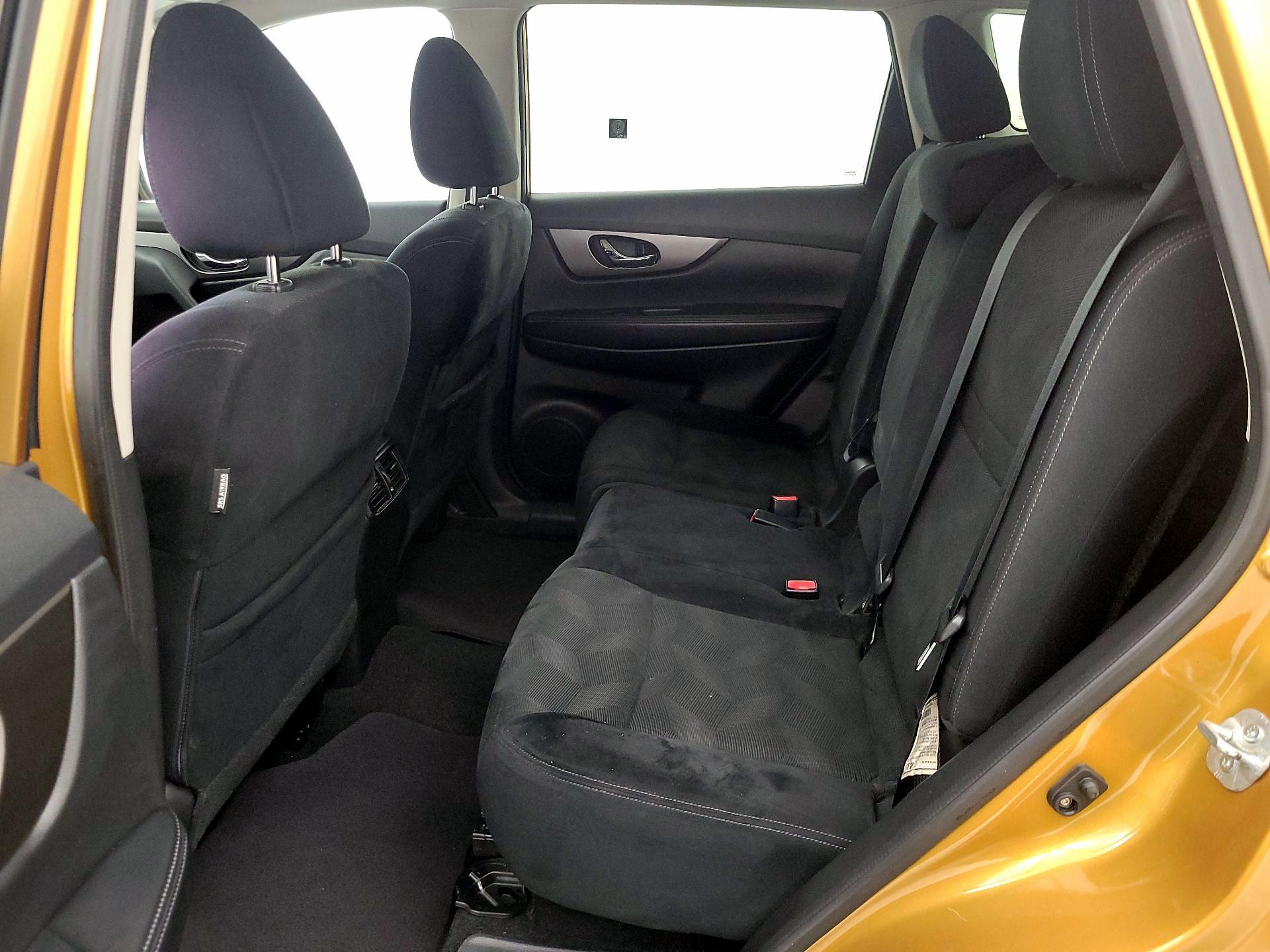 Thumbnail: 2014 Nissan Rogue - 19