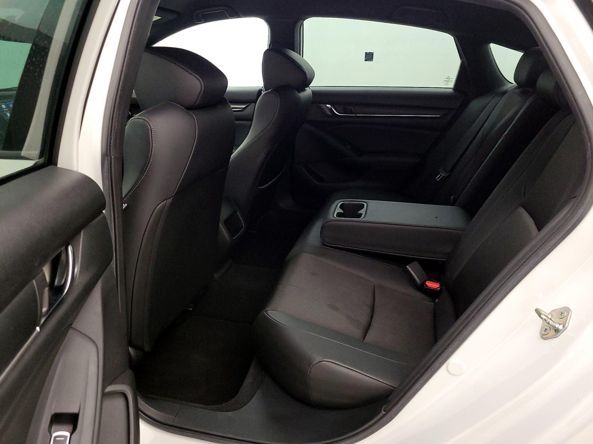 Thumbnail: 2019 Honda Accord - 19