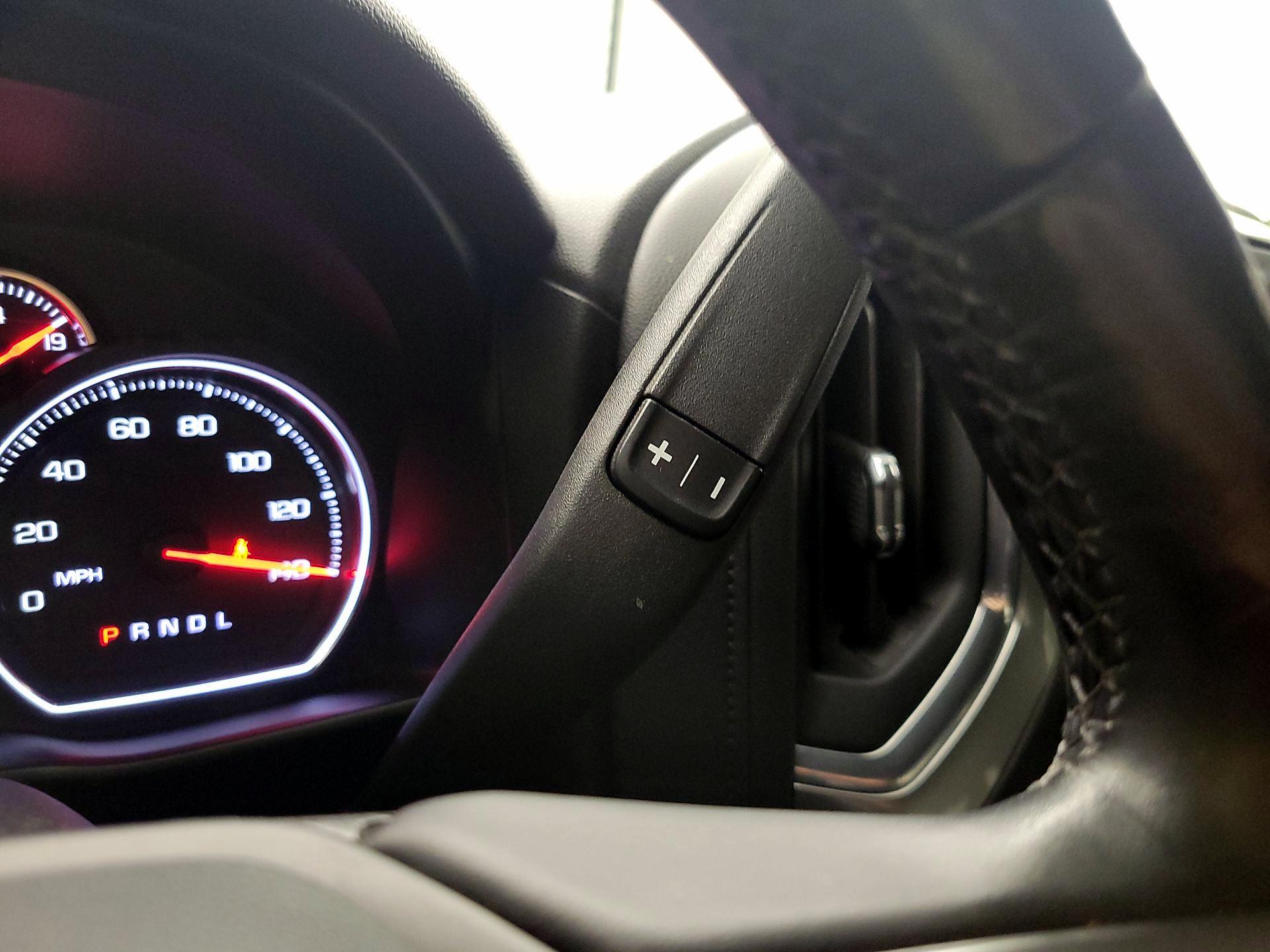 Thumbnail: 2019 Chevrolet Silverado 1500 - 17