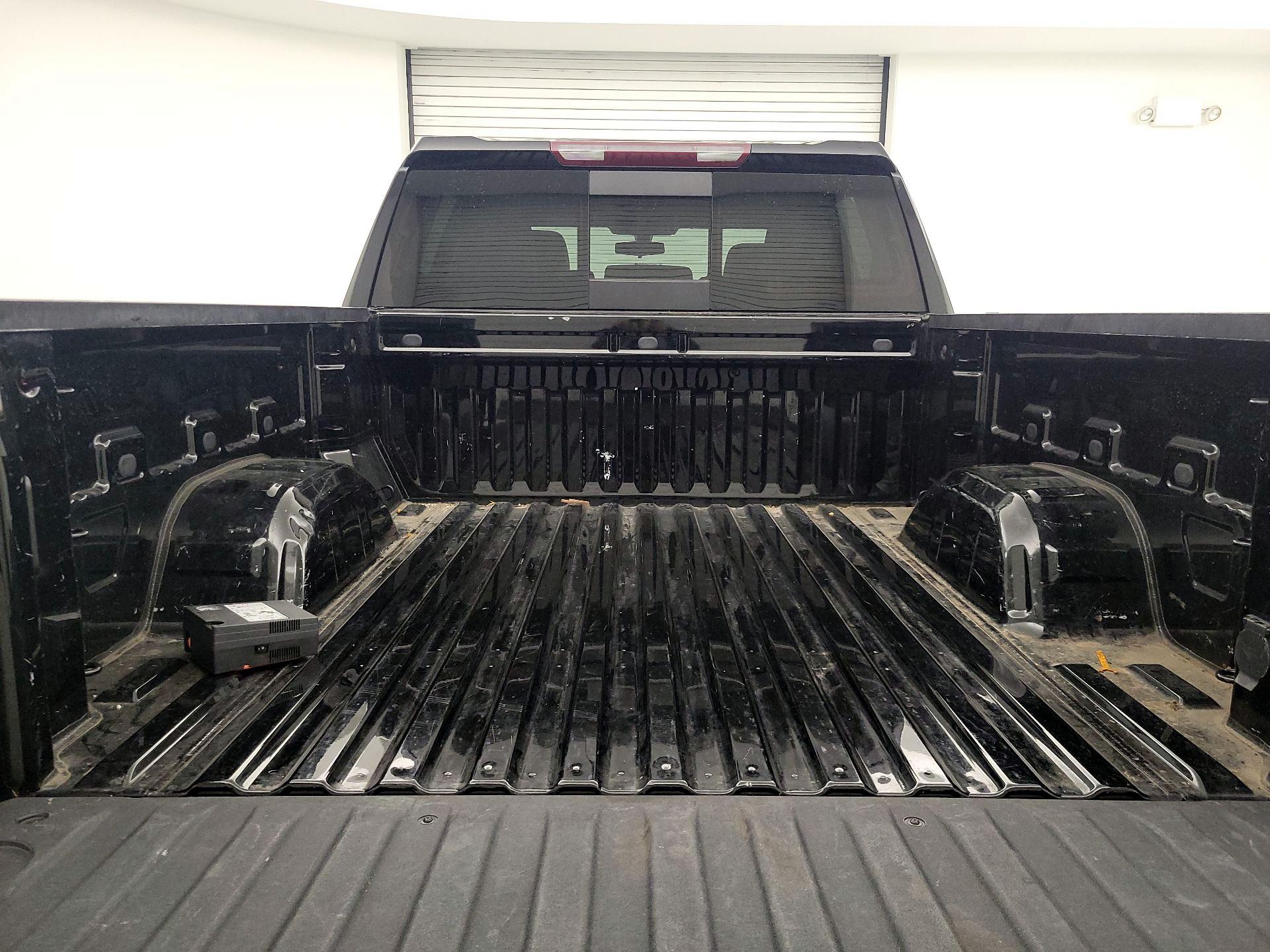 Thumbnail: 2019 Chevrolet Silverado 1500 - 20