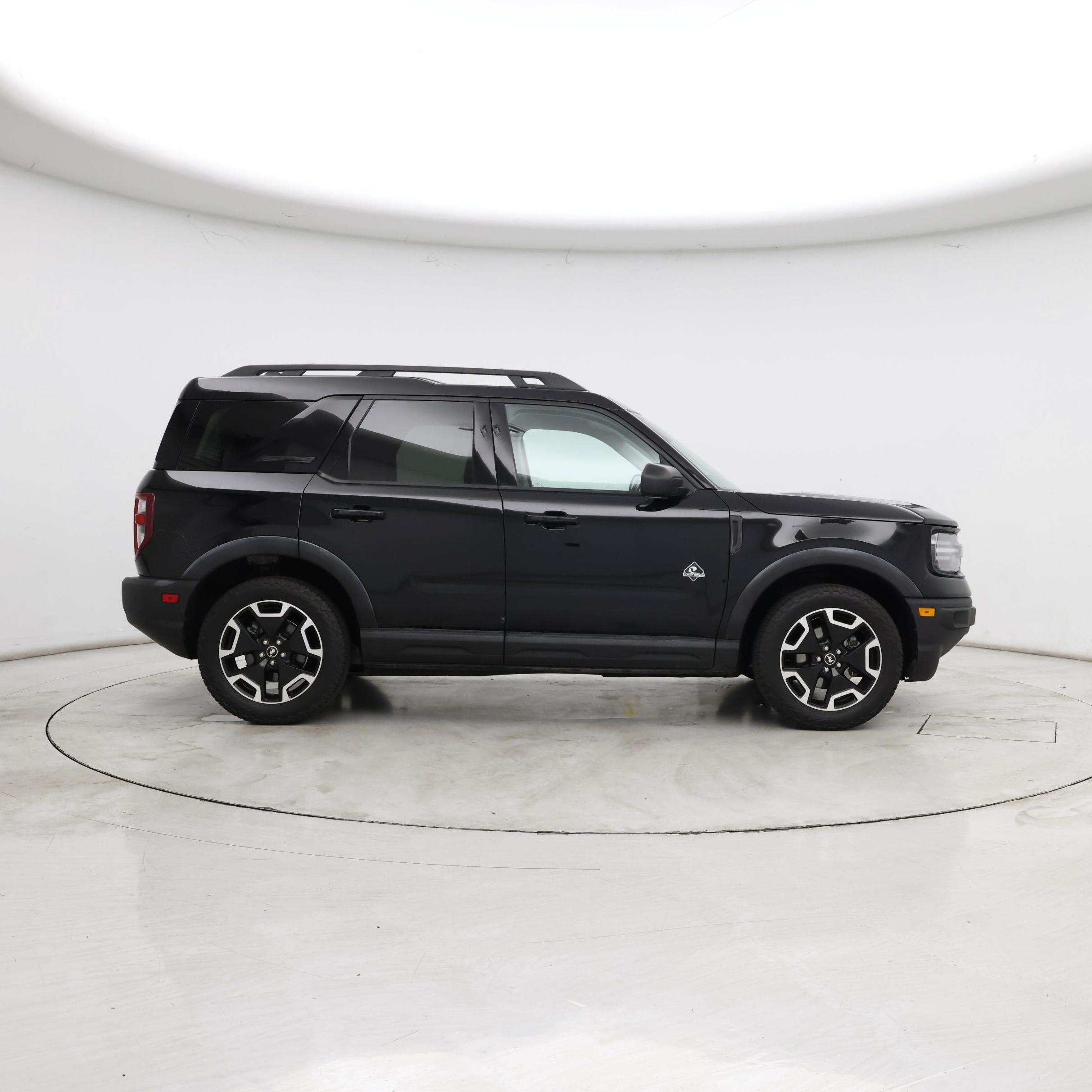 Thumbnail: 2023 Ford Bronco Sport - 7