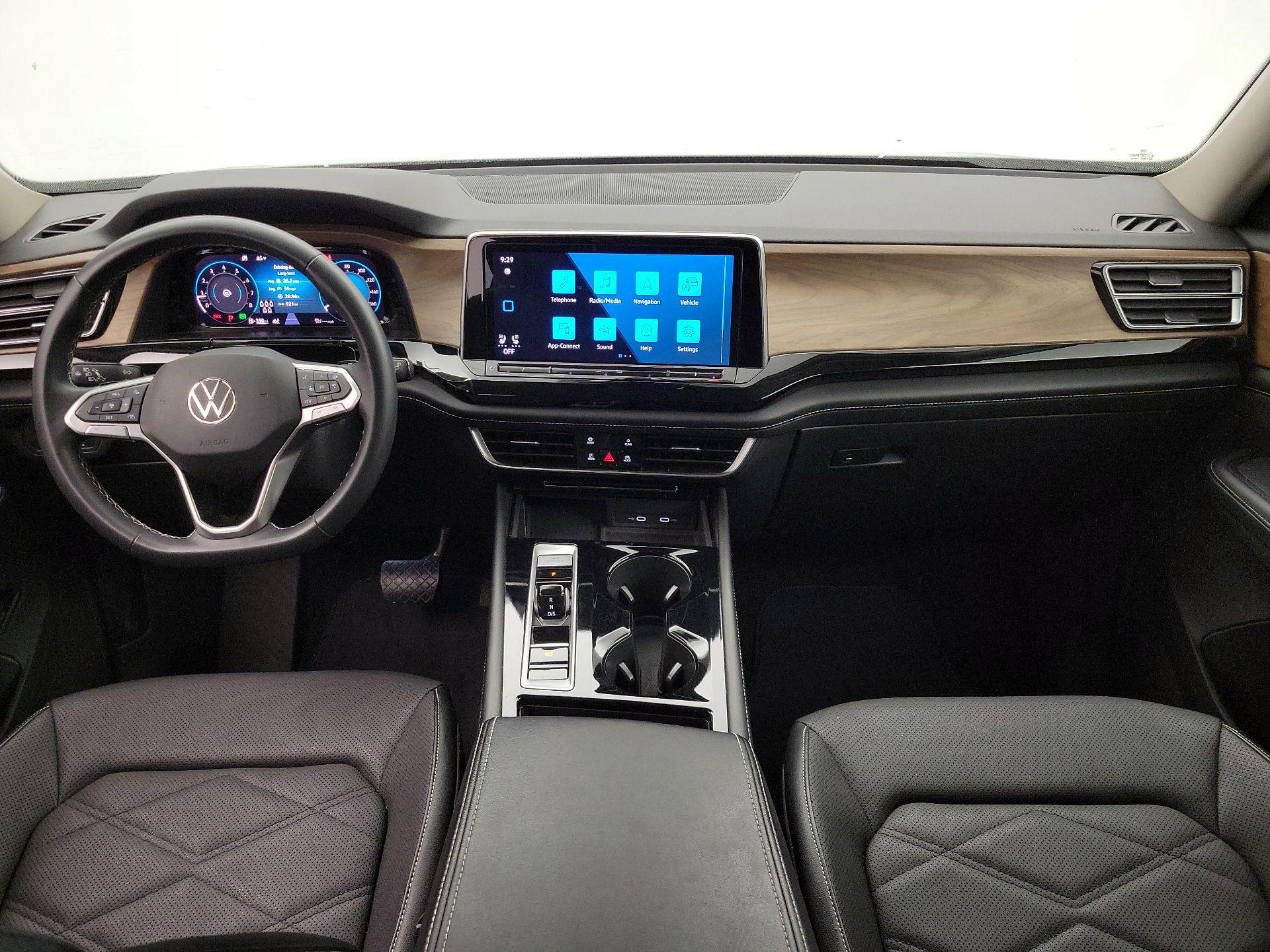 Thumbnail: 2024 Volkswagen Atlas - 9