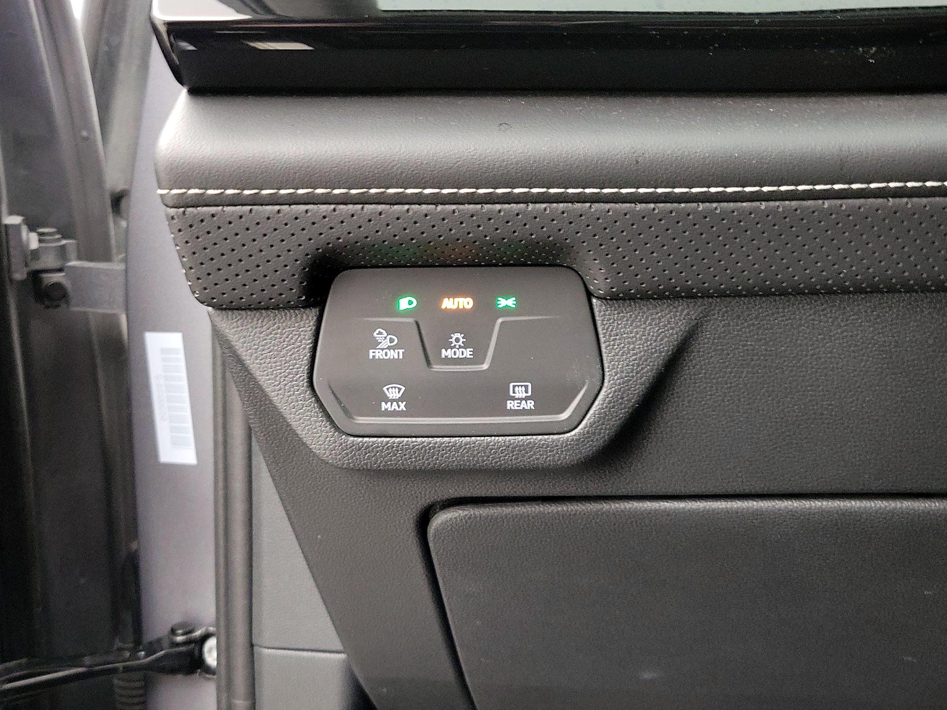 Thumbnail: 2024 Volkswagen Atlas - 13