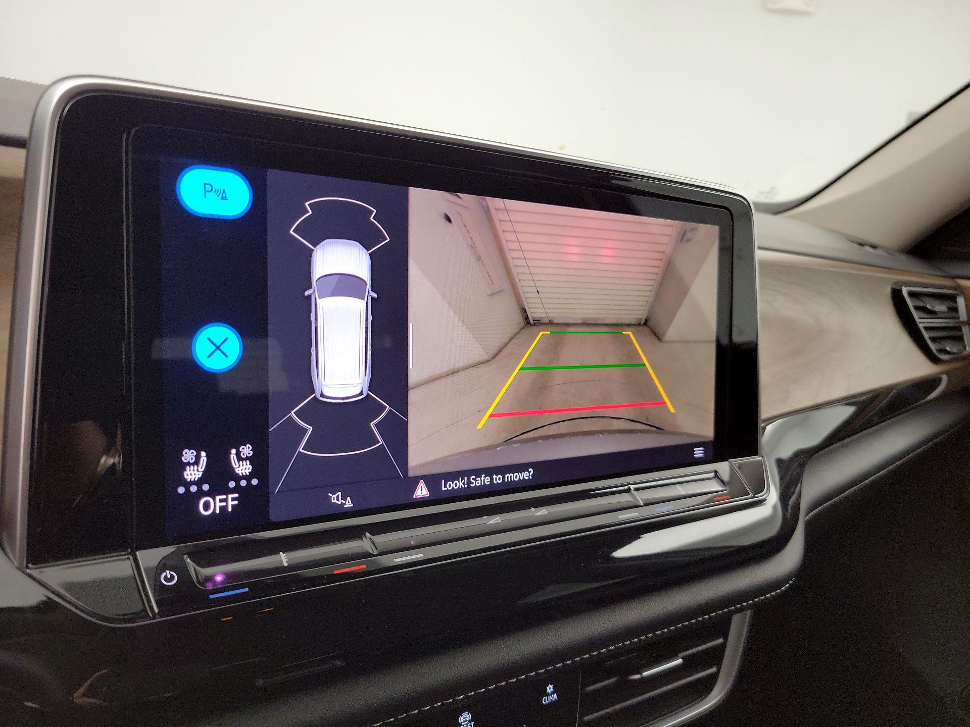 Thumbnail: 2024 Volkswagen Atlas - 14