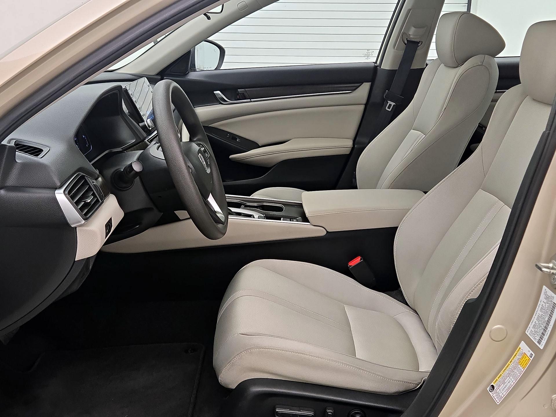 Thumbnail: 2020 Honda Accord - 11