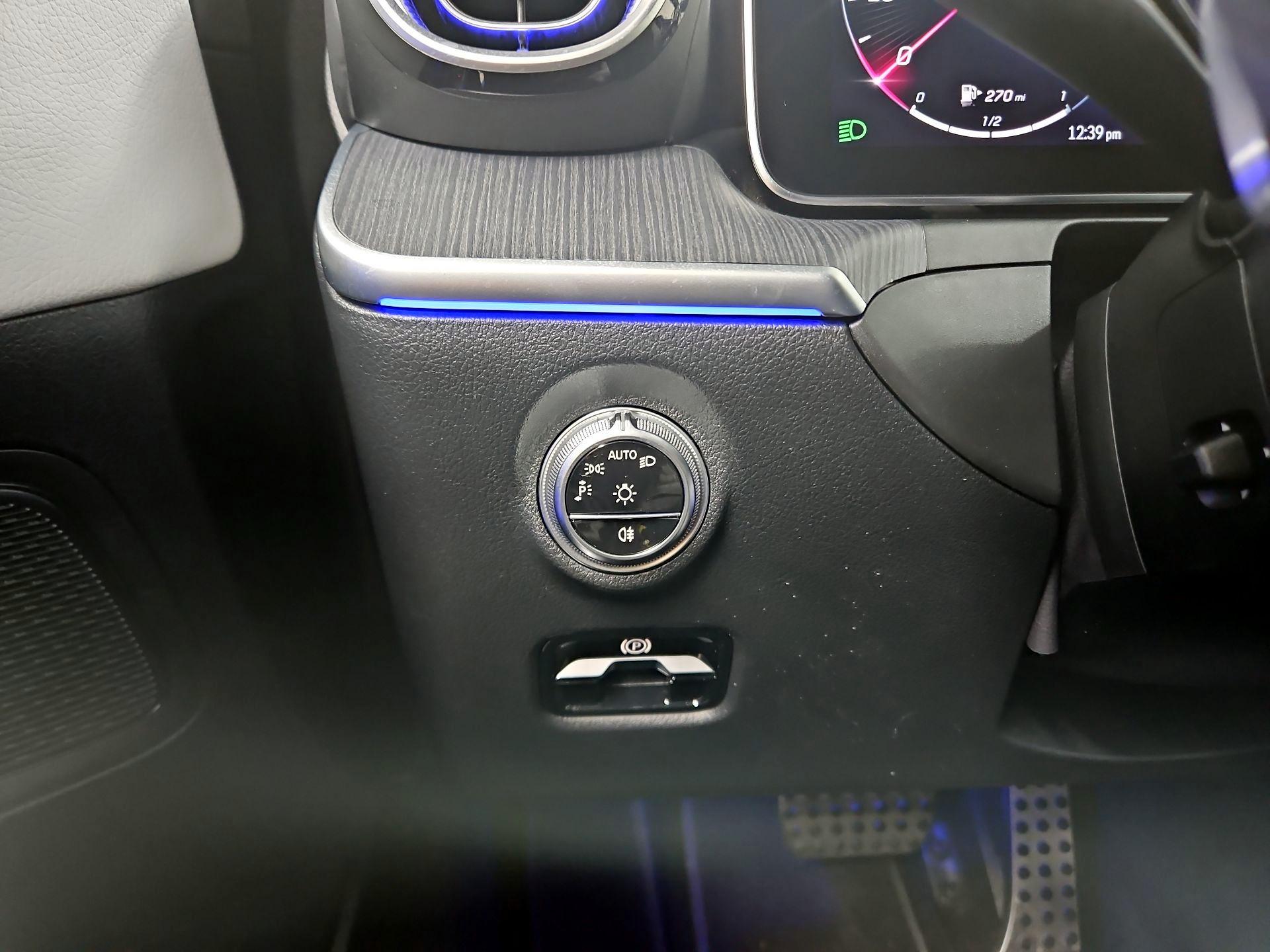 Thumbnail: 2022 Mercedes-Benz C-Class - 13