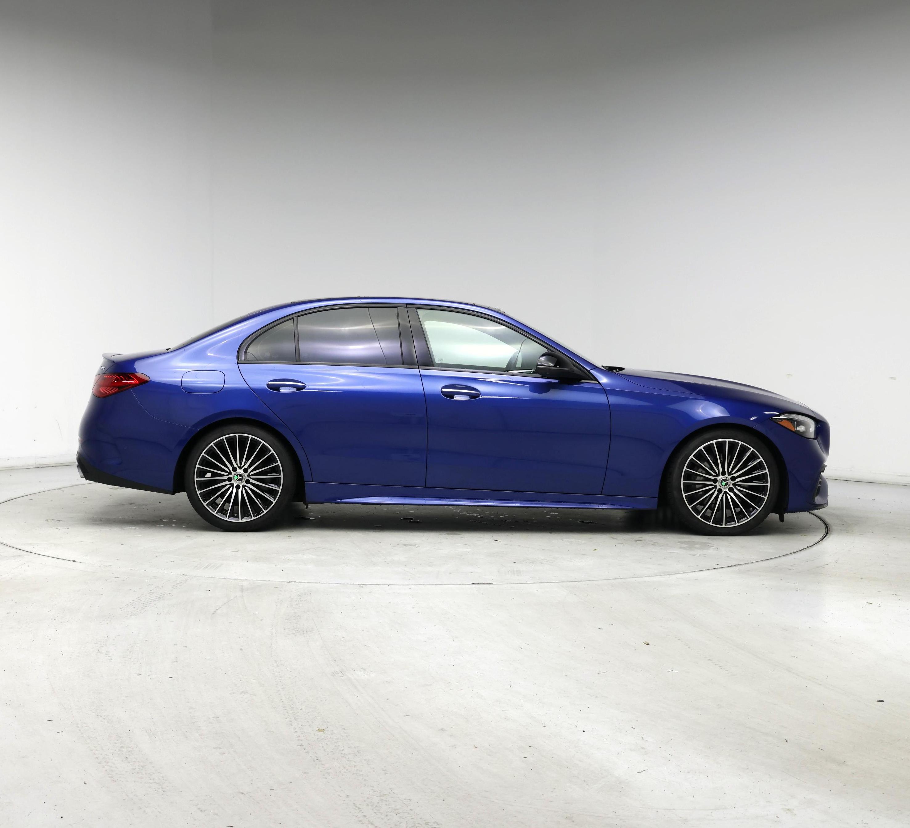 Thumbnail: 2022 Mercedes-Benz C-Class - 7