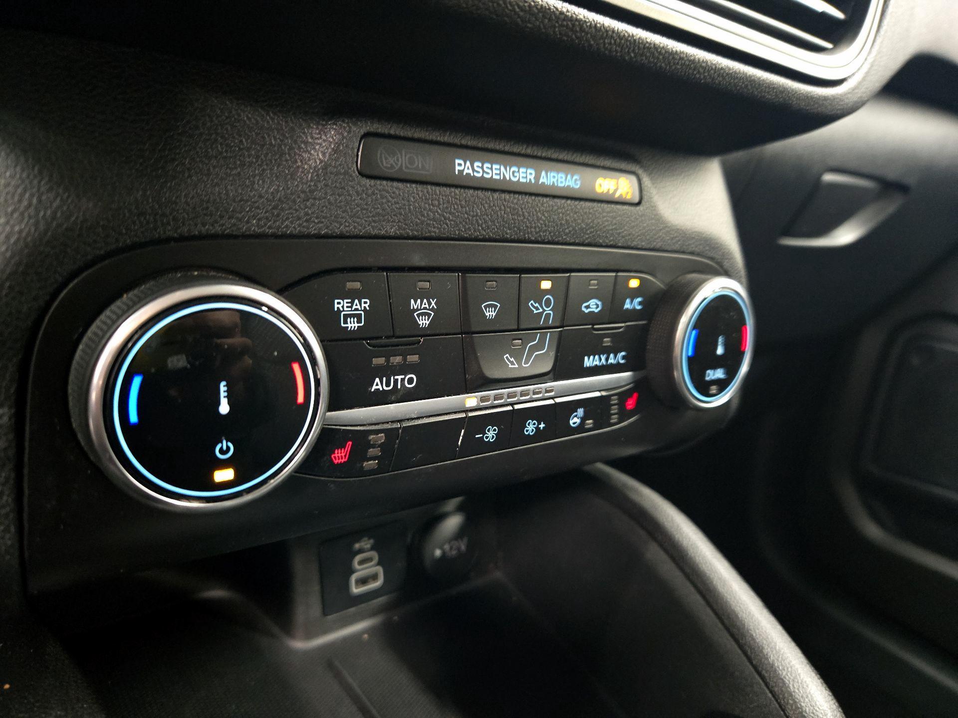 Thumbnail: 2024 Ford Escape - 16