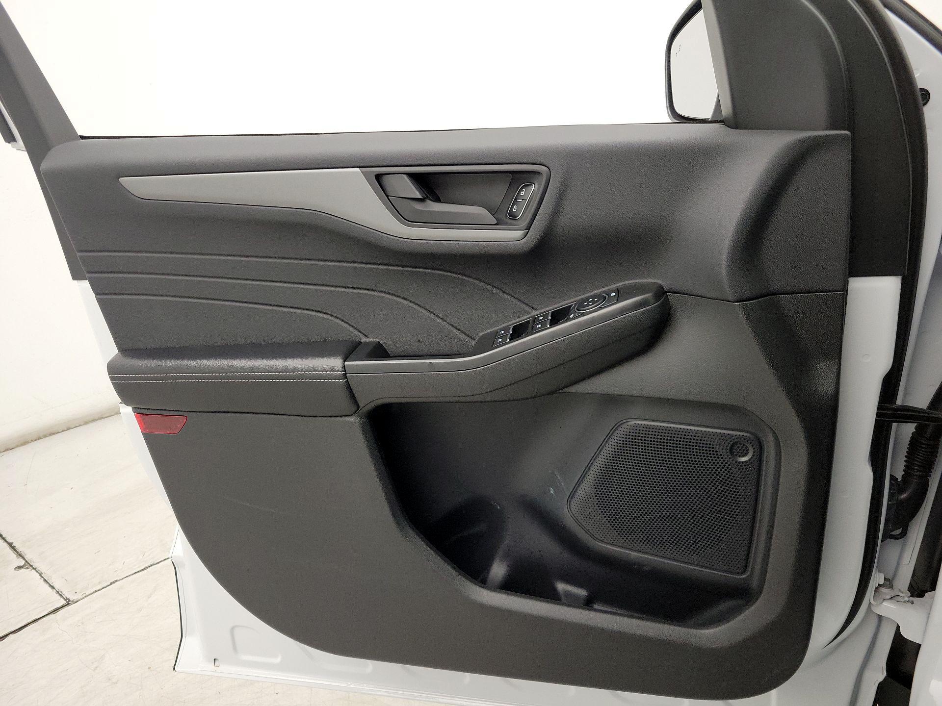 Thumbnail: 2025 Ford Escape - 12