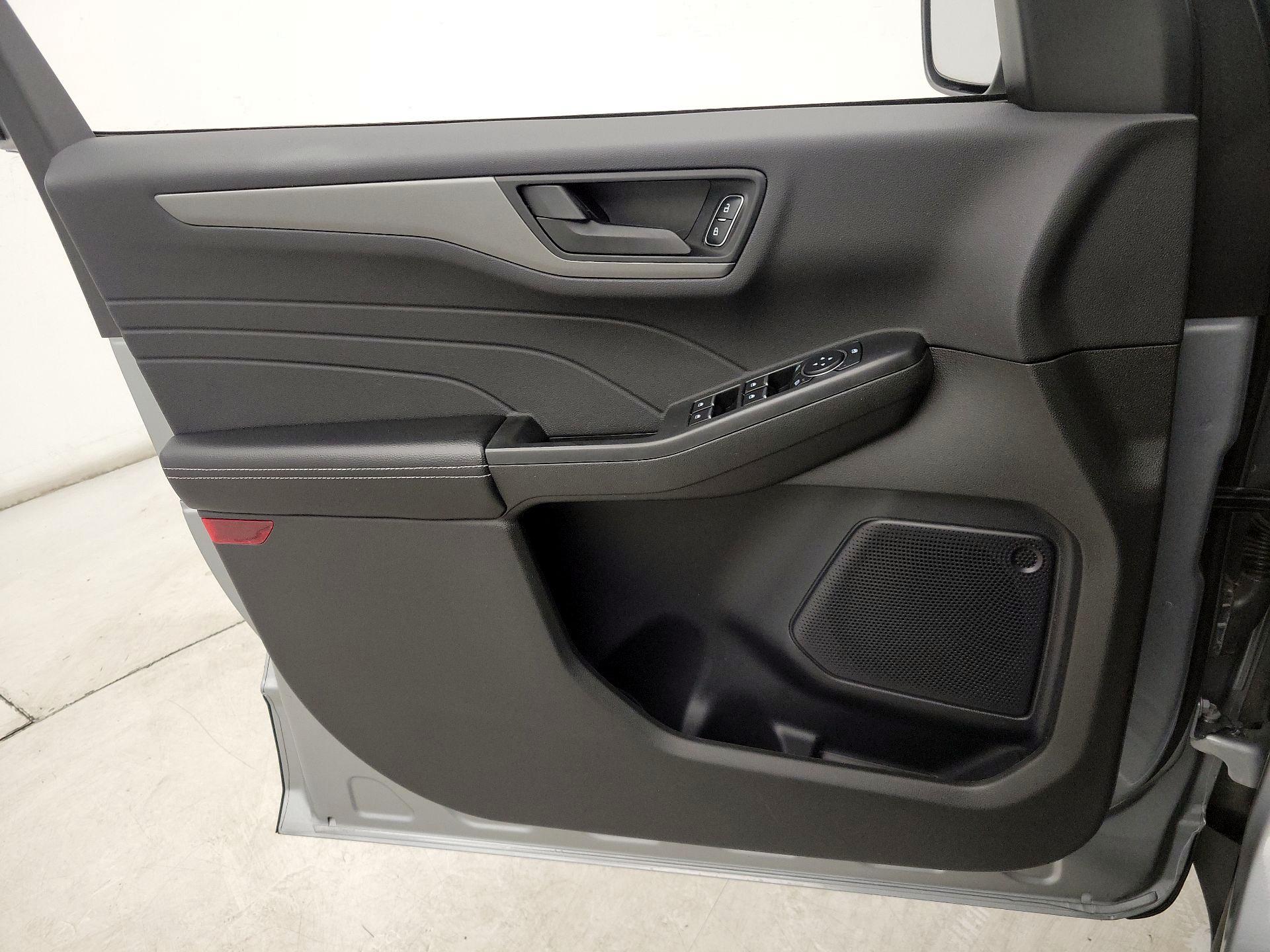 Thumbnail: 2024 Ford Escape - 12