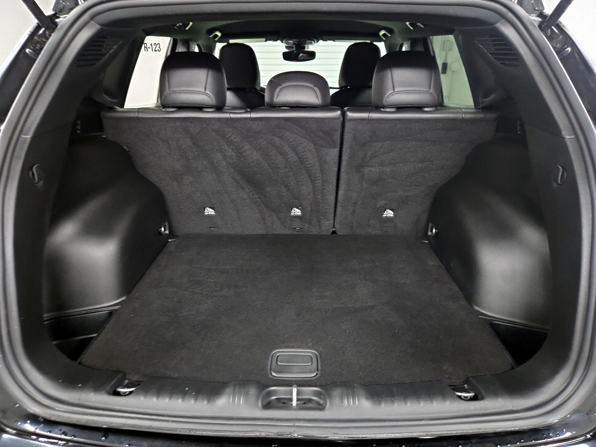 Thumbnail: 2025 Jeep Compass - 20