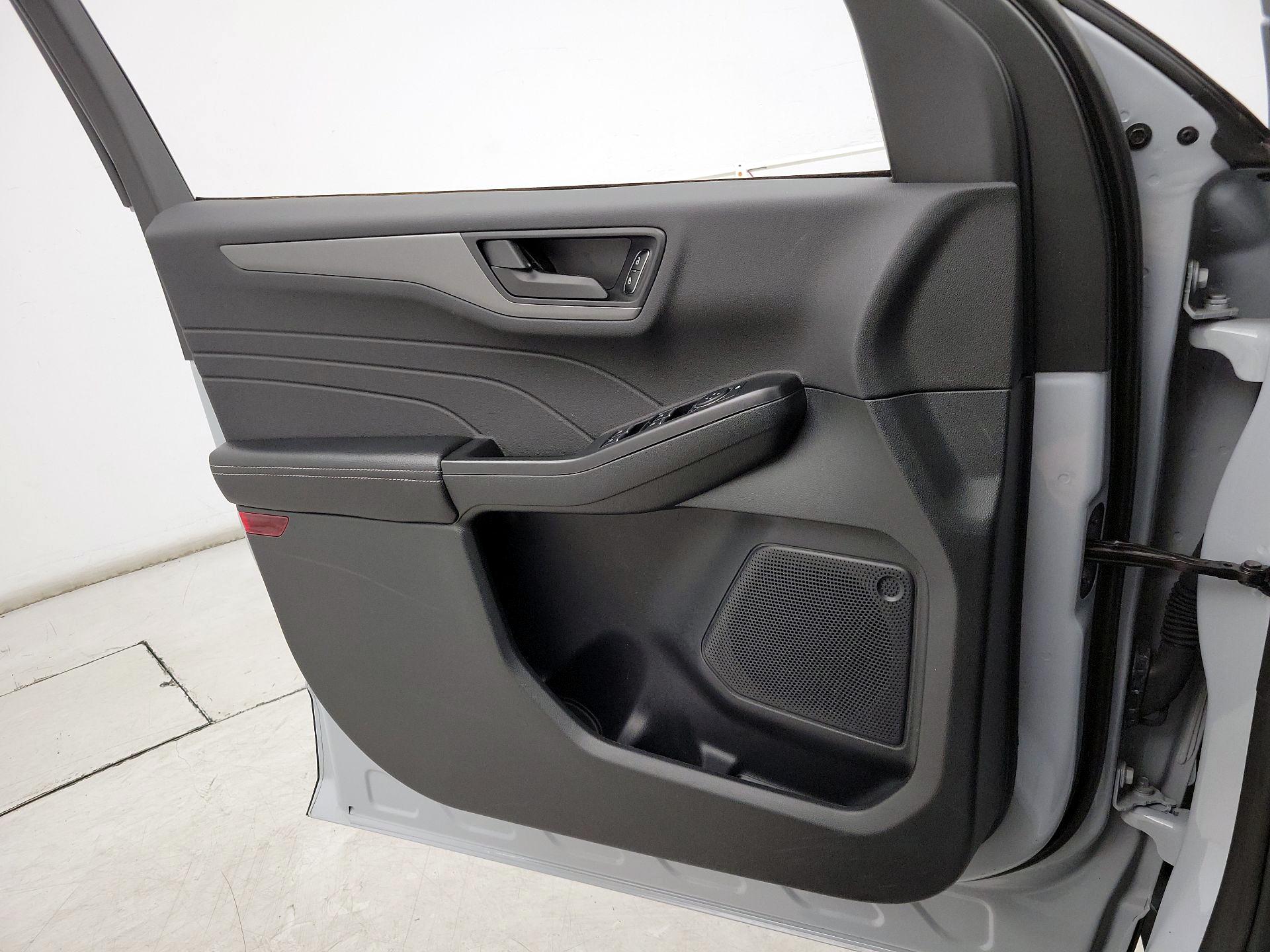 Thumbnail: 2025 Ford Escape - 12