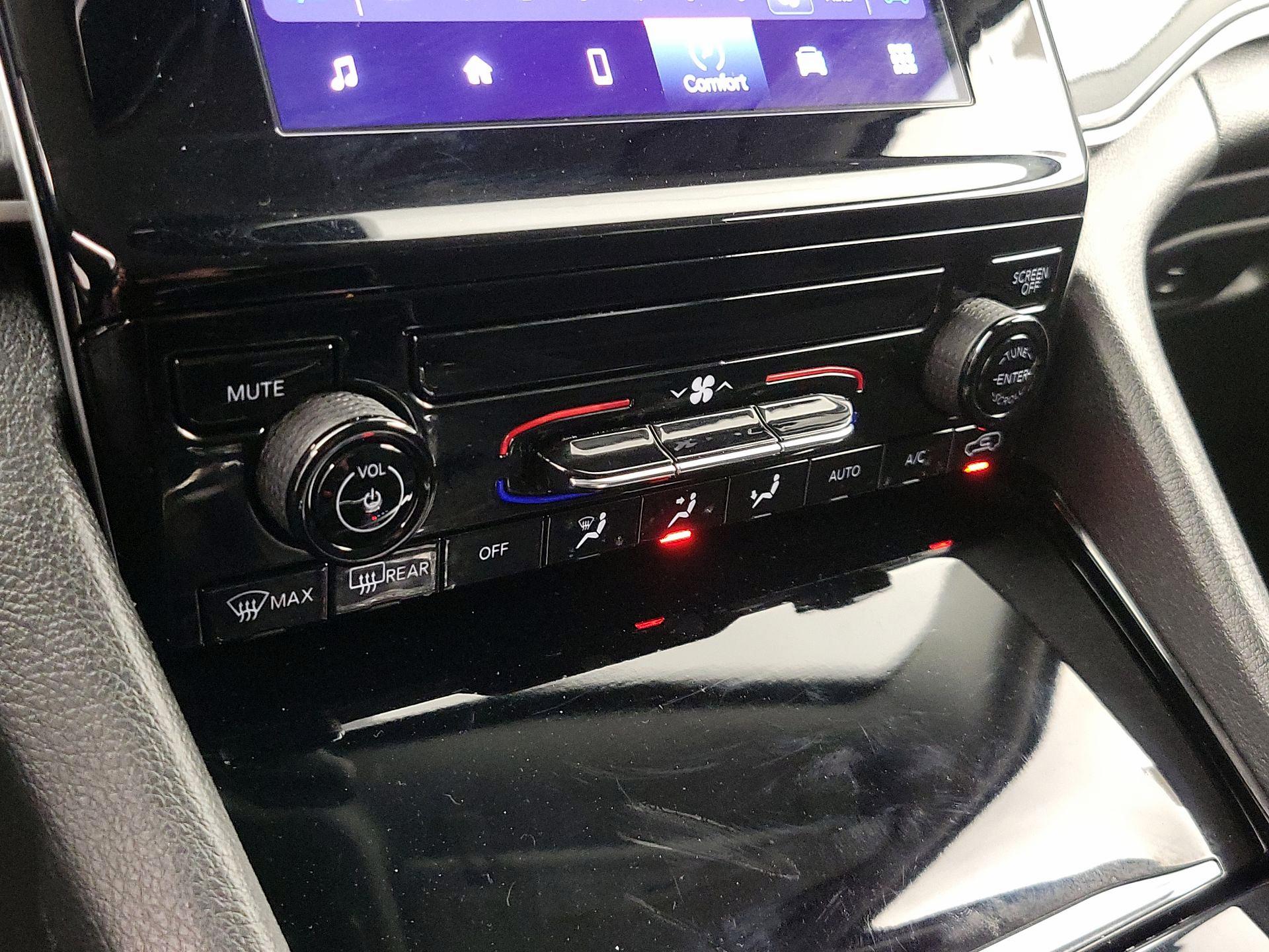 Thumbnail: 2023 Jeep Grand Cherokee - 16