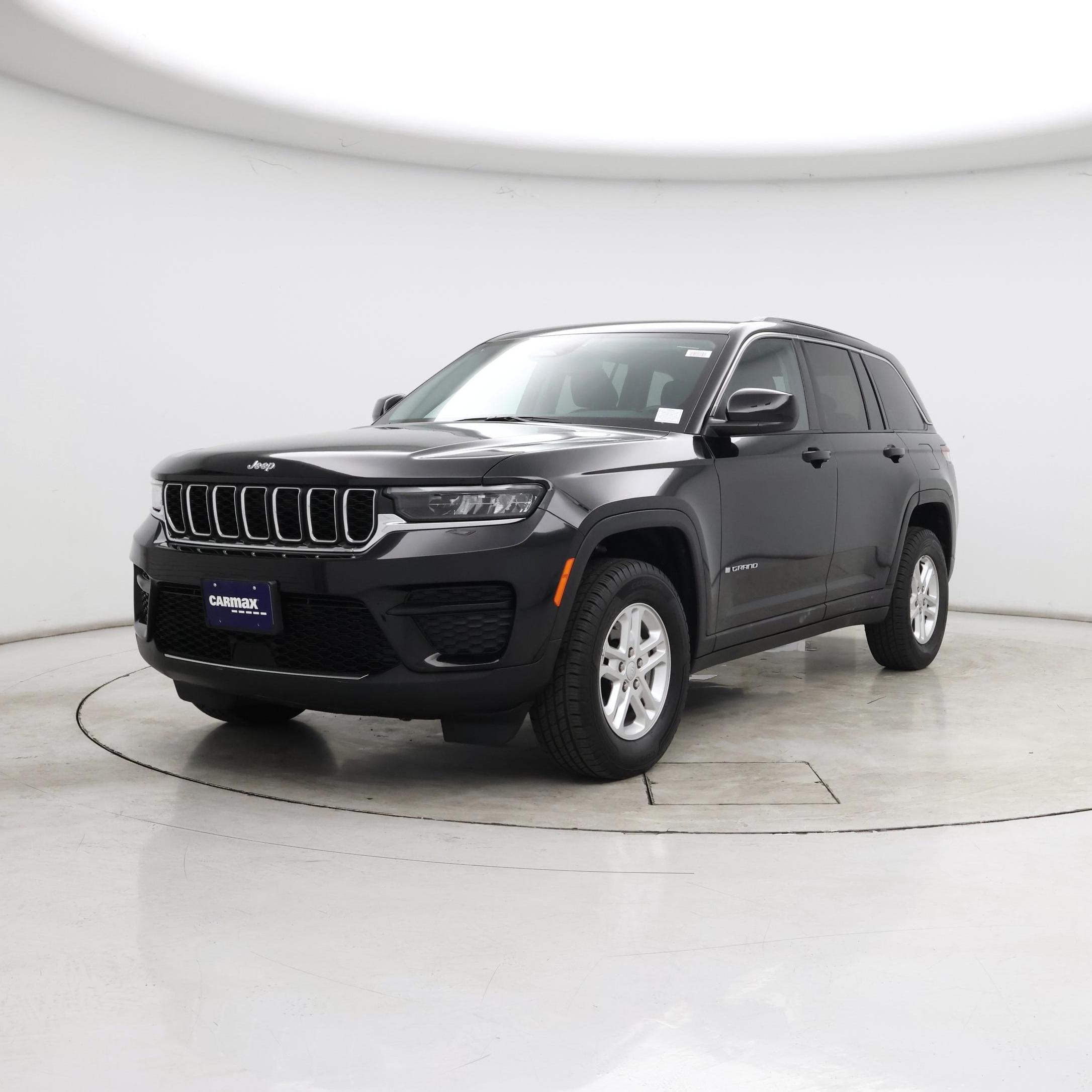 Thumbnail: 2023 Jeep Grand Cherokee - 4