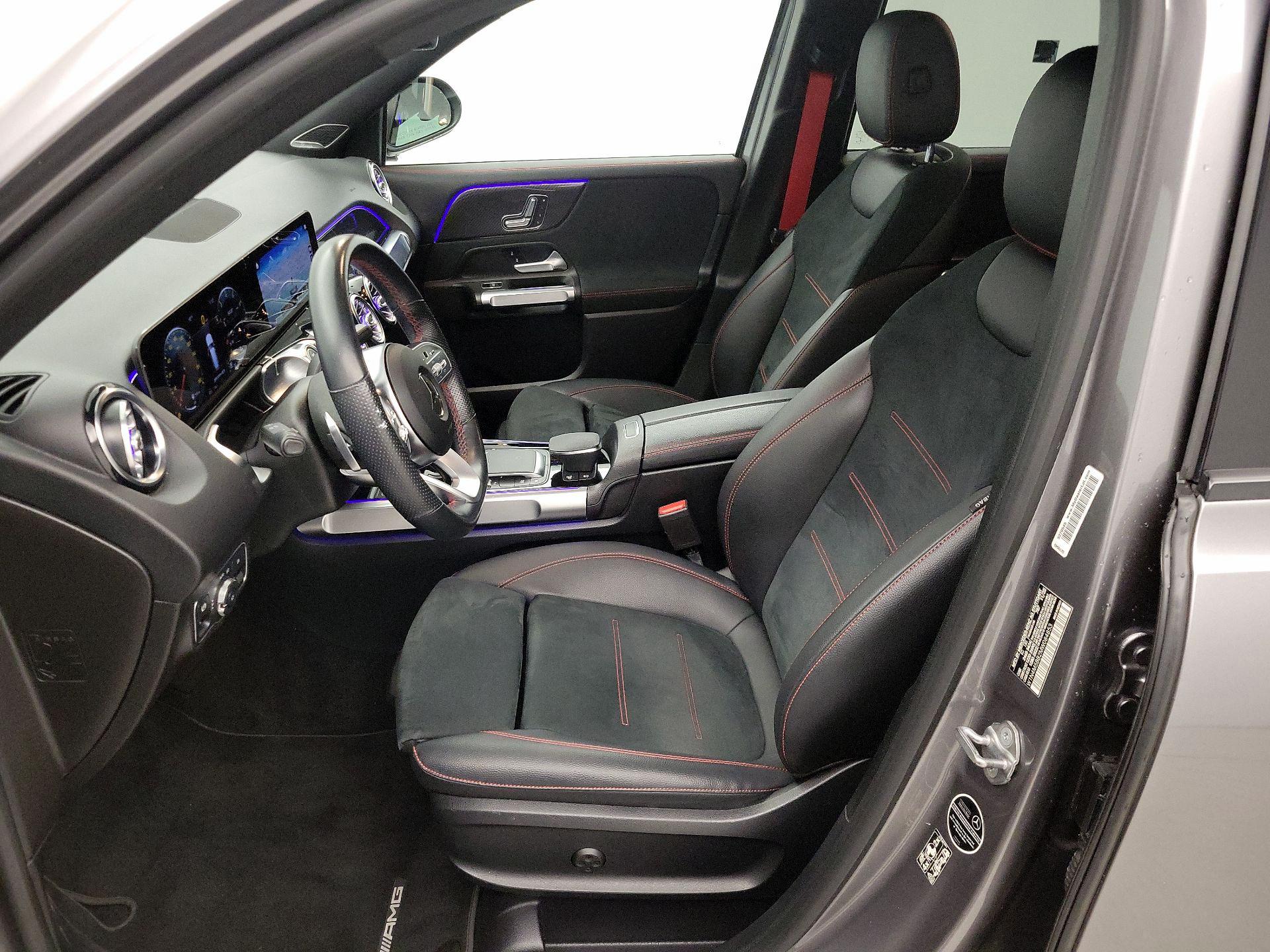 Thumbnail: 2021 Mercedes-Benz GLB - 11